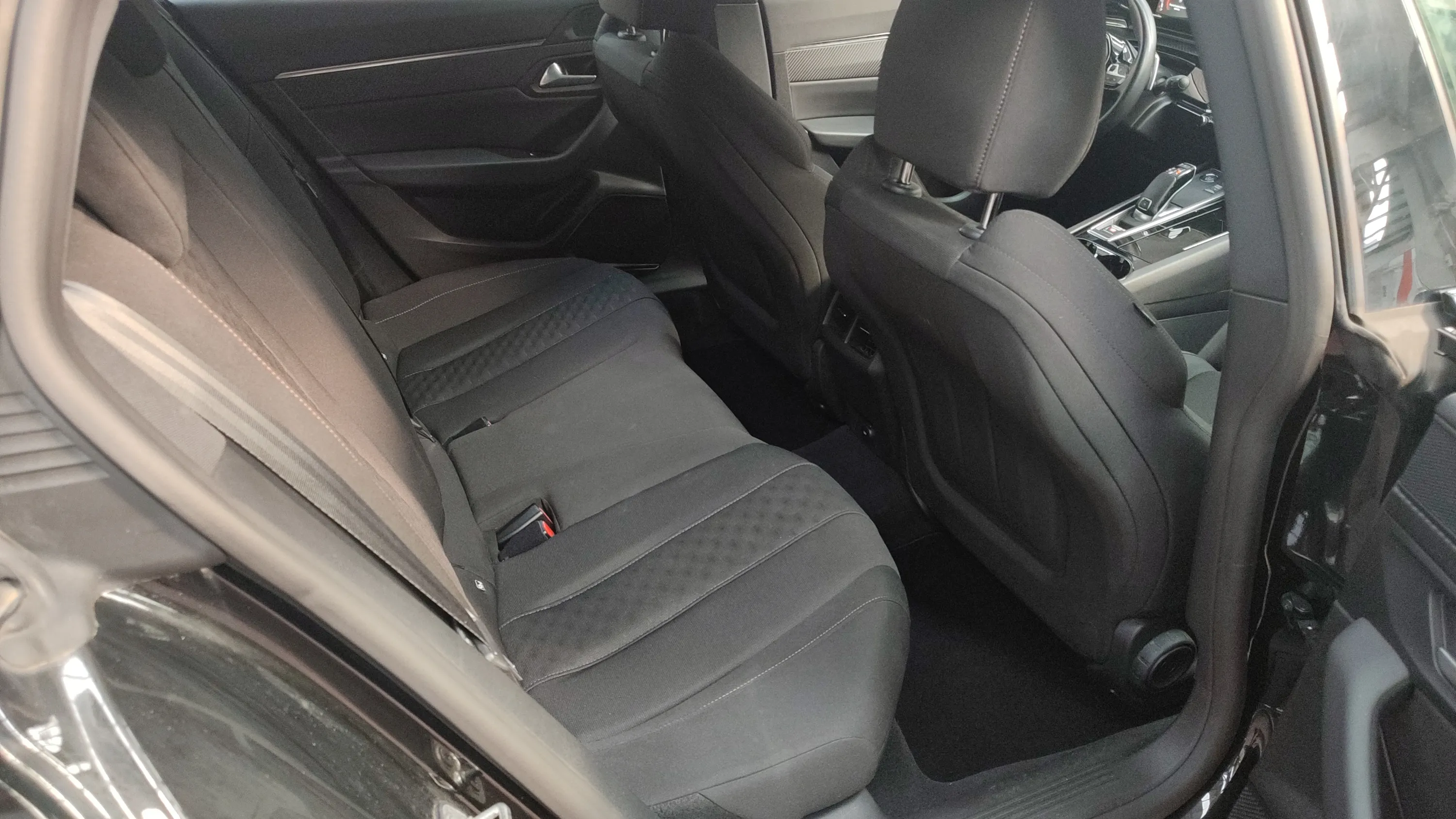 Peugeot 508 Active Pack PureTech 130 EAT8 - foto 21