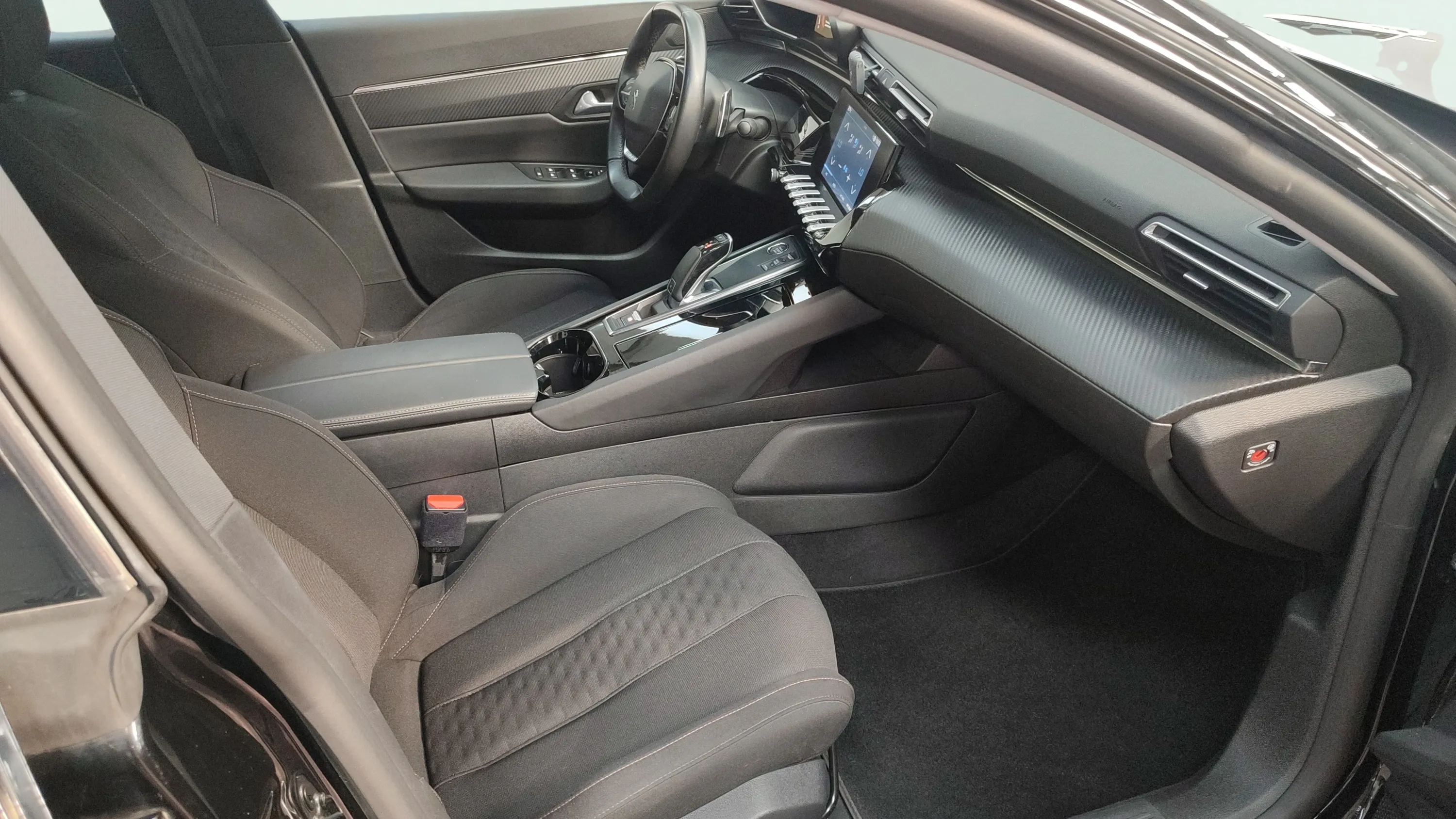 Peugeot 508 Active Pack PureTech 130 EAT8 - foto 18