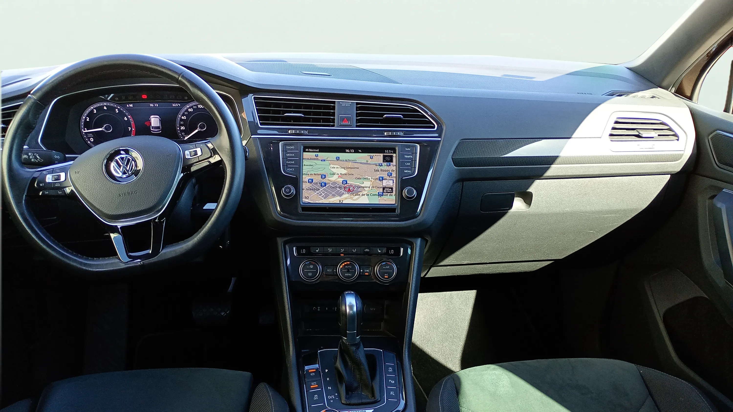 Volkswagen Tiguan Sport 2.0 TSI 4Motion DSG - foto 9