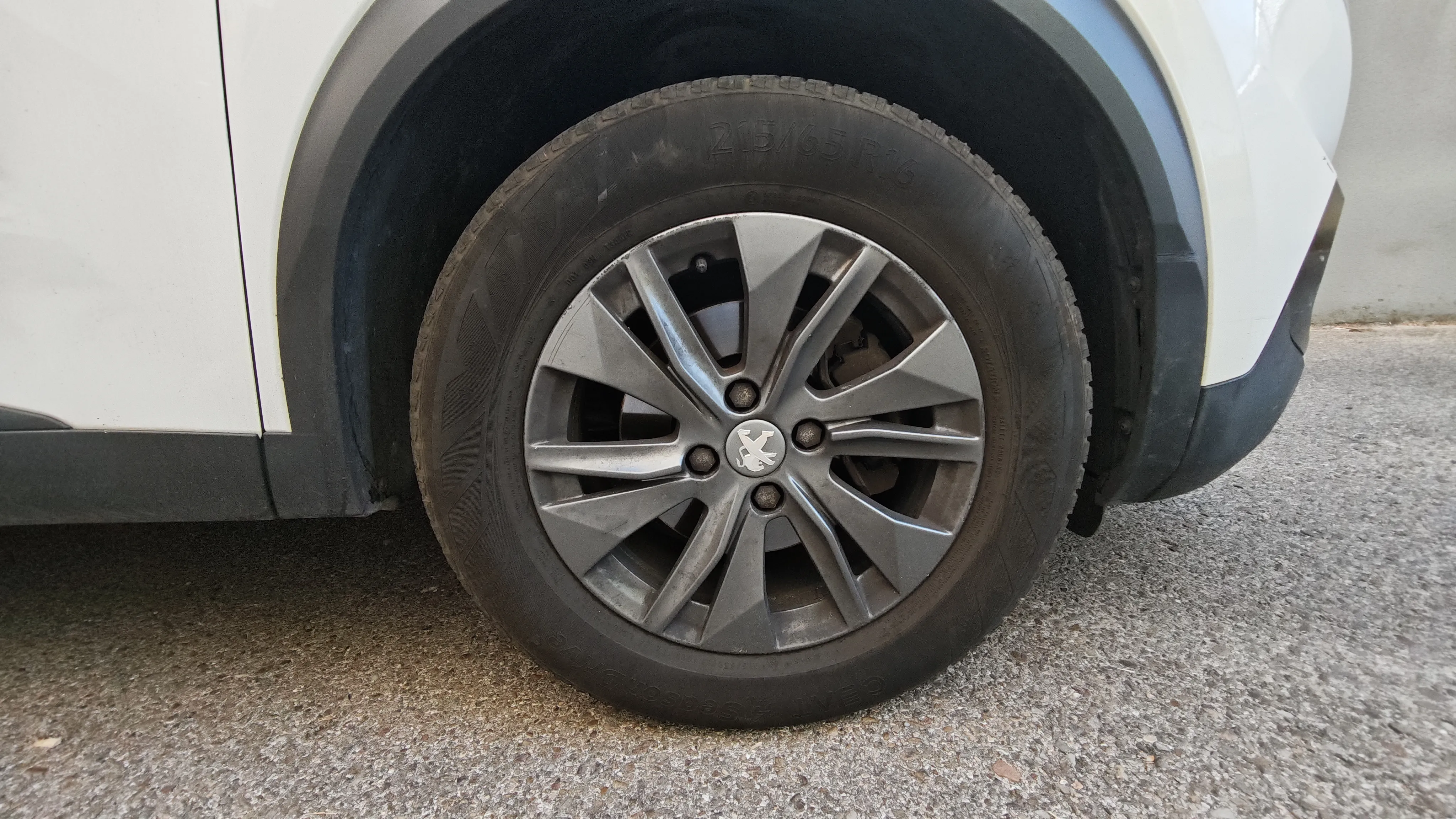 Peugeot 2008 Active Pack BlueHDi - foto 14