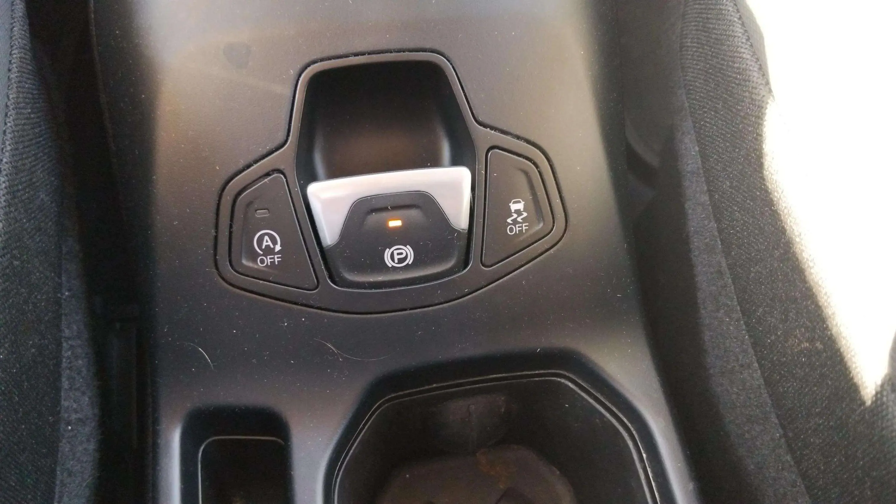 Jeep Renegade Longitude 1.0 MT6 4x2 - foto 19