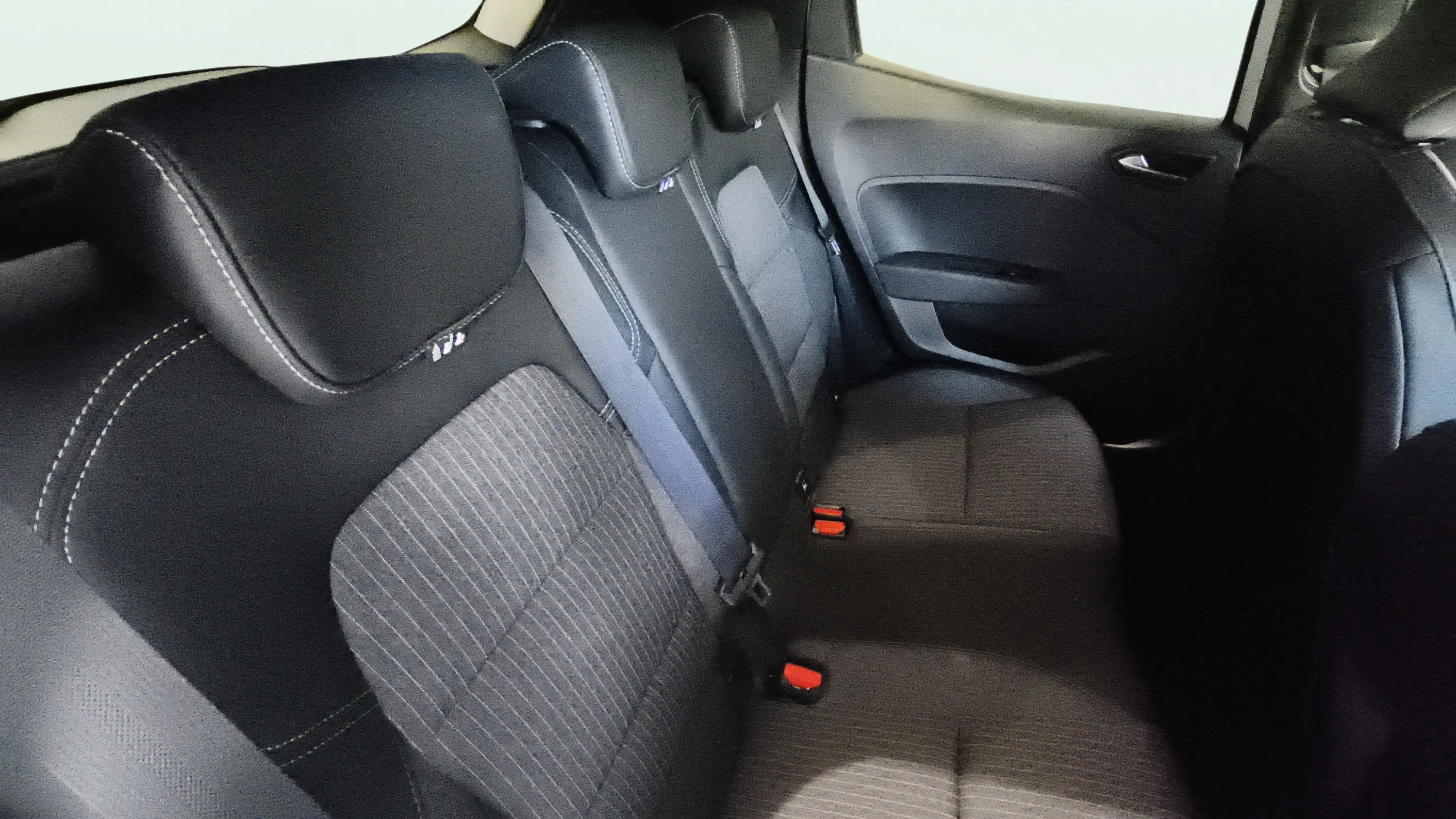 Renault Clio Equilibre Blue dCi - foto 8