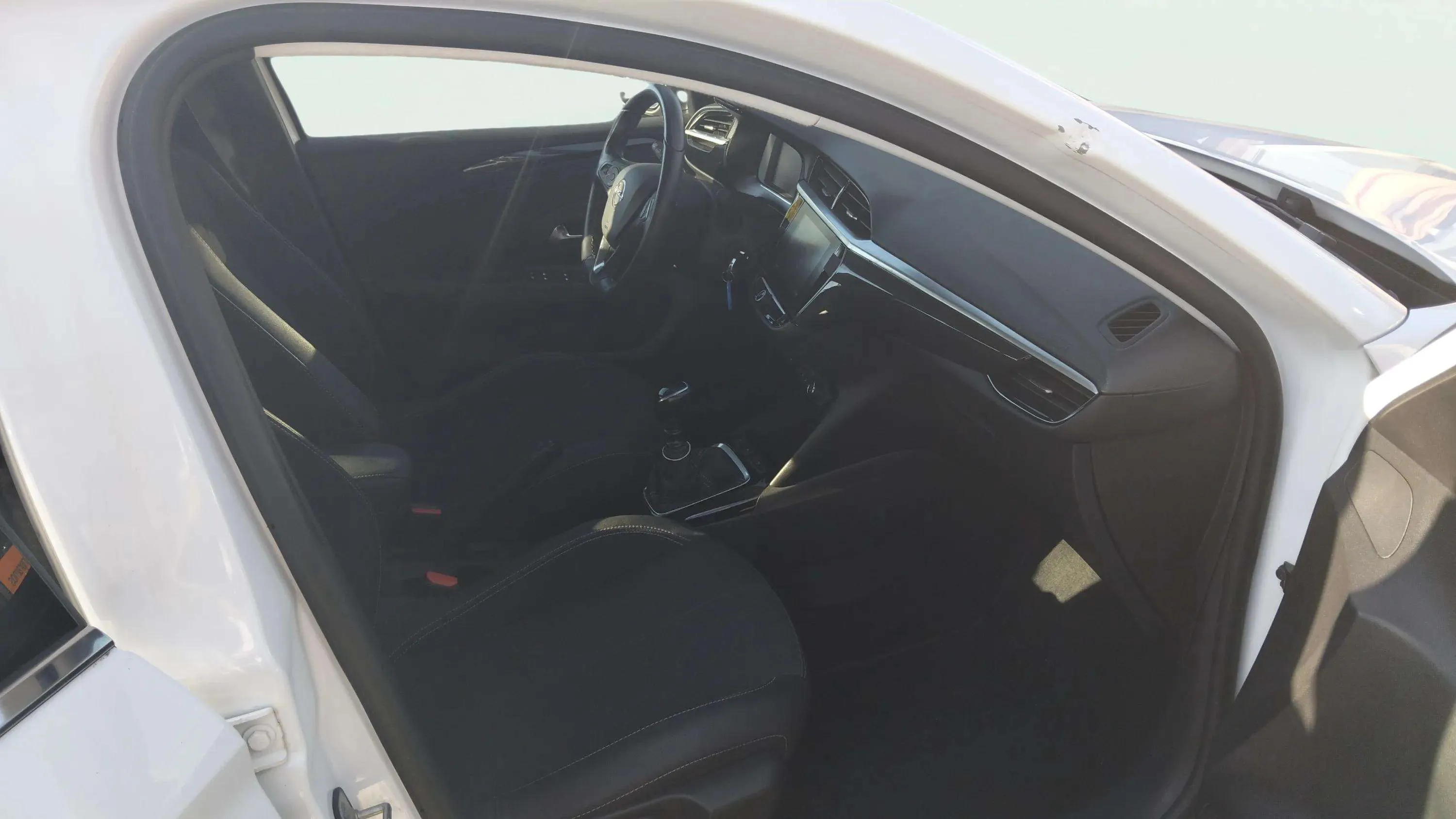 Opel Corsa 1.2T XHL Elegance - foto 15