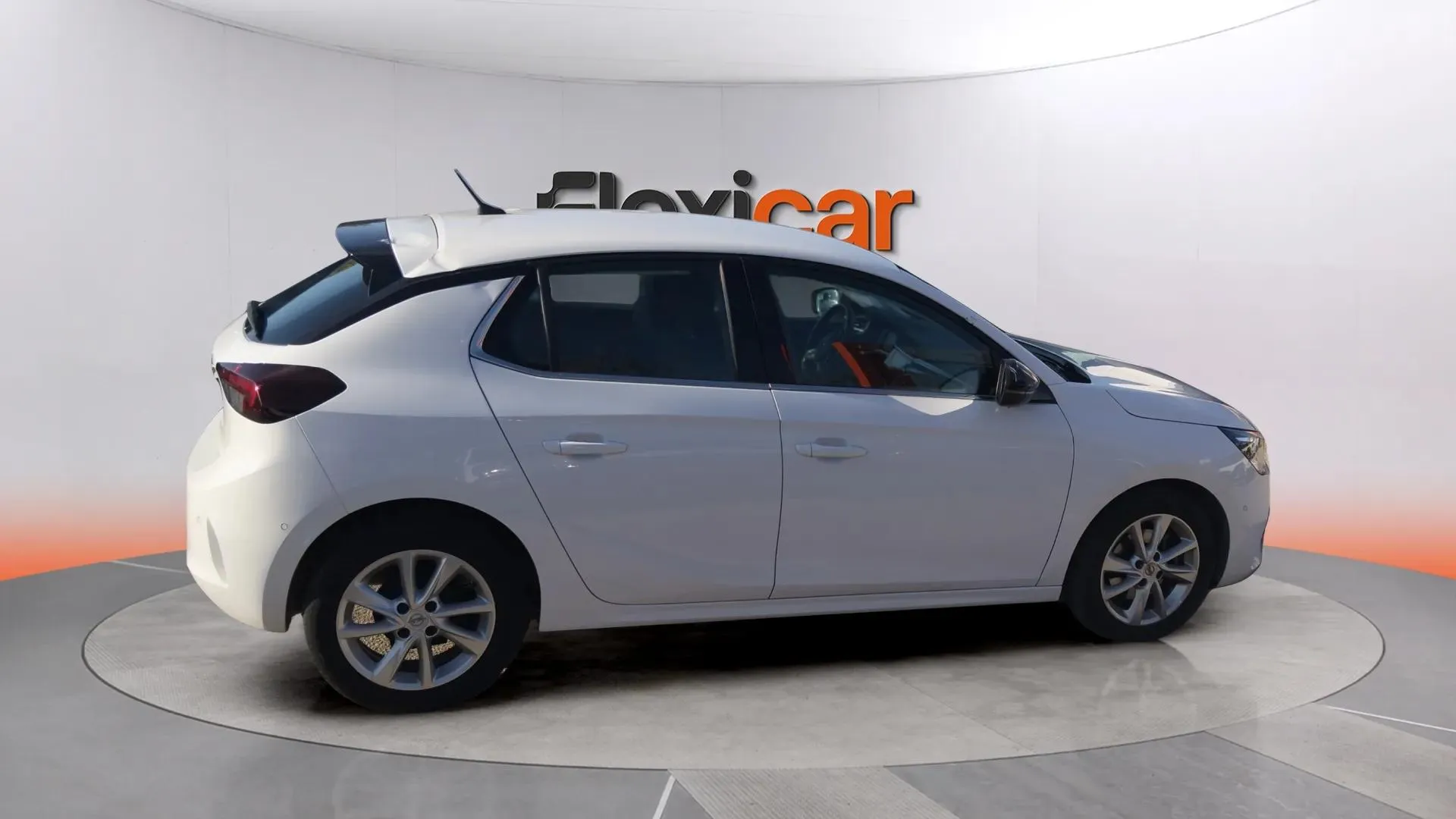 Opel Corsa 1.2T XHL Elegance - foto 3