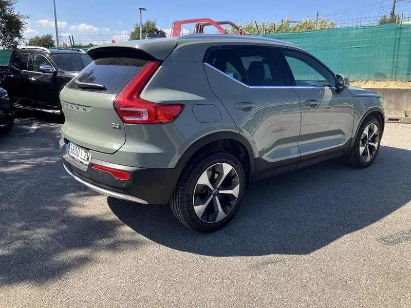 Volvo XC40 2.0 B3 G Plus Bright - foto 6