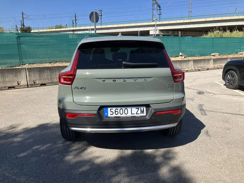 Volvo XC40 2.0 B3 G Plus Bright - foto 5