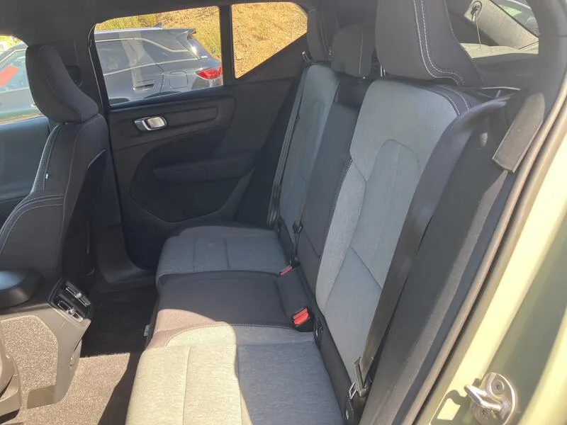 Volvo XC40 2.0 B3 G Plus Bright - foto 23