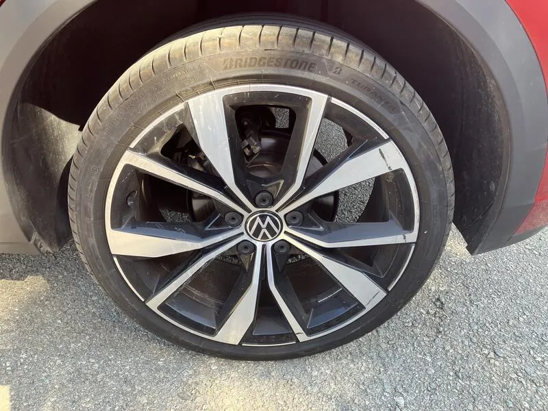 Volkswagen T-Roc R-Line 1.5 TSI DSG - foto 26