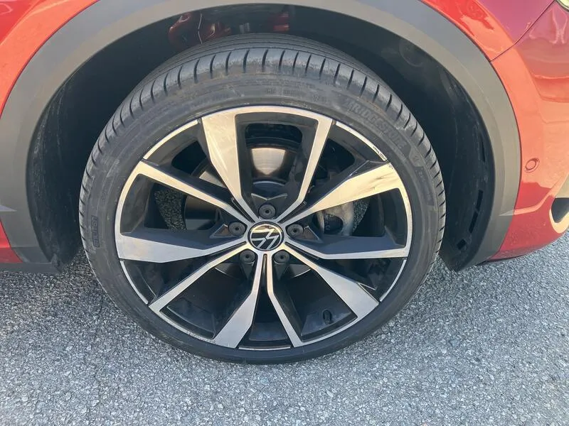 Volkswagen T-Roc R-Line 1.5 TSI DSG - foto 33