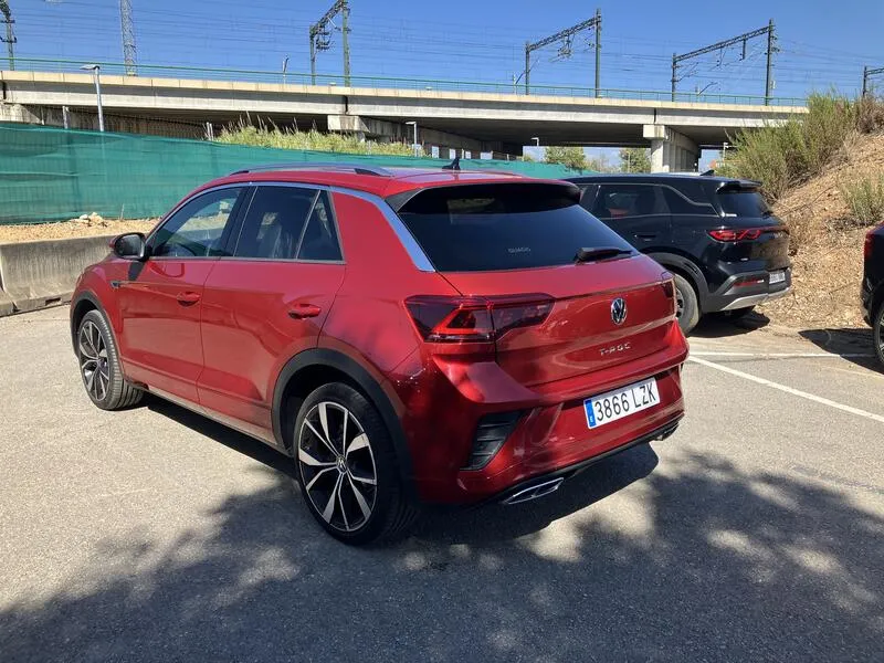 Volkswagen T-Roc R-Line 1.5 TSI DSG - foto 4