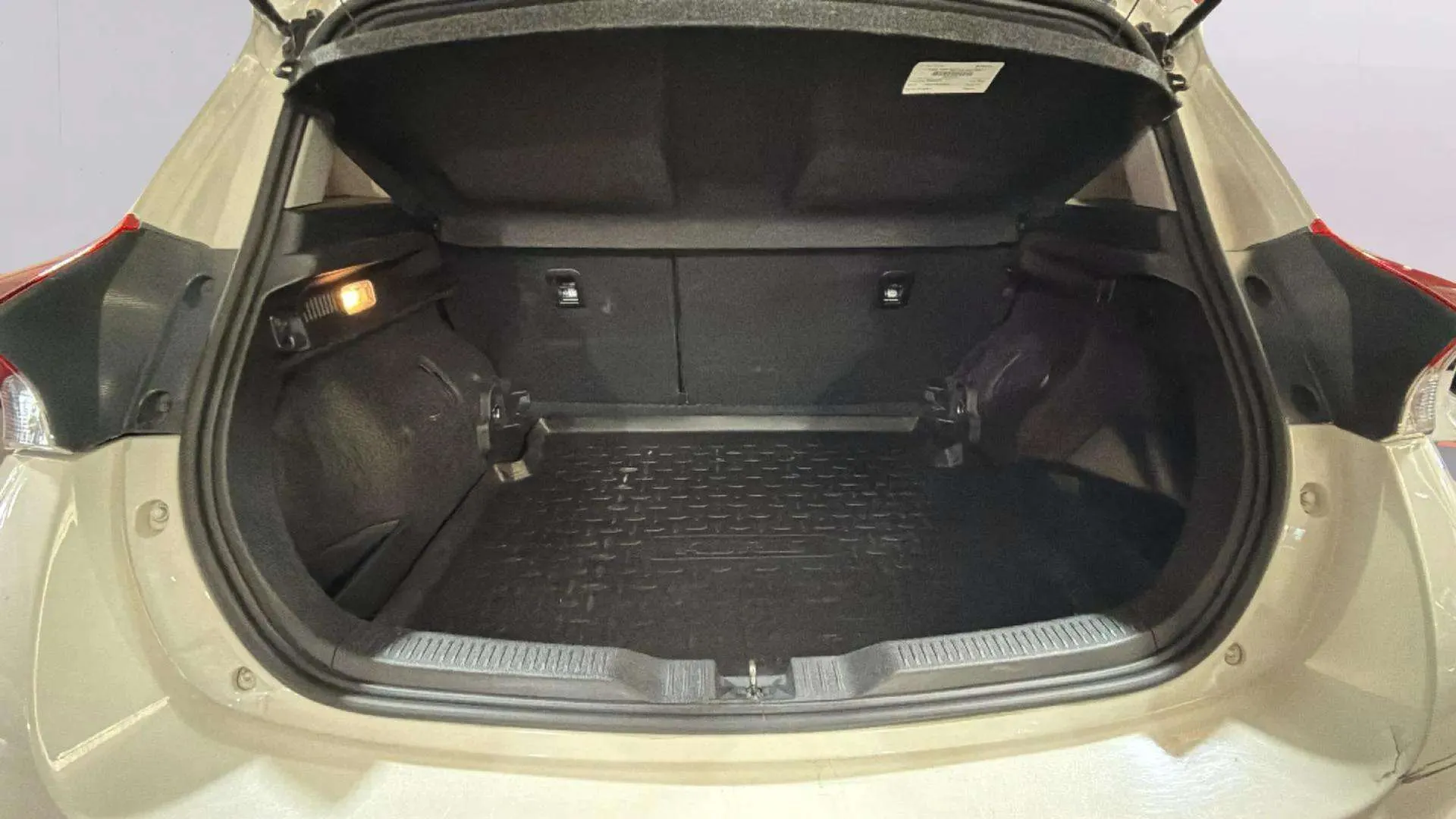 Toyota Auris 1.8 140H Hybrid Feel! - foto 23