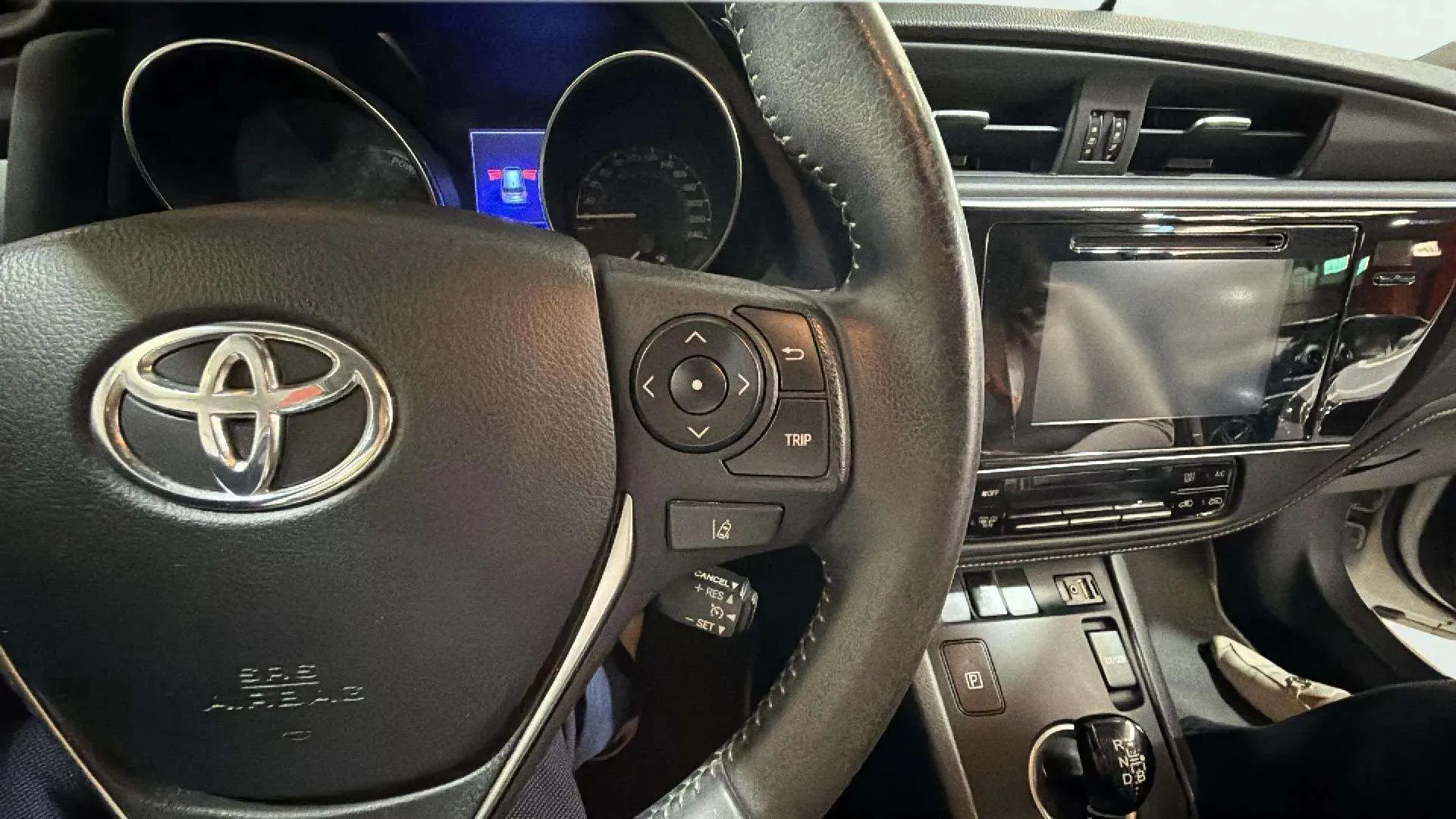 Toyota Auris 1.8 140H Hybrid Feel! - foto 19