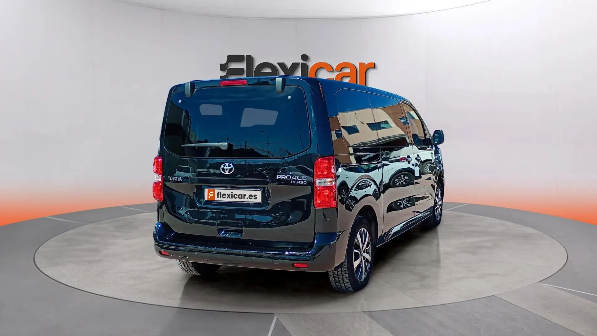 Toyota Proace Verso 1.5D Family Advance L1 - foto 4