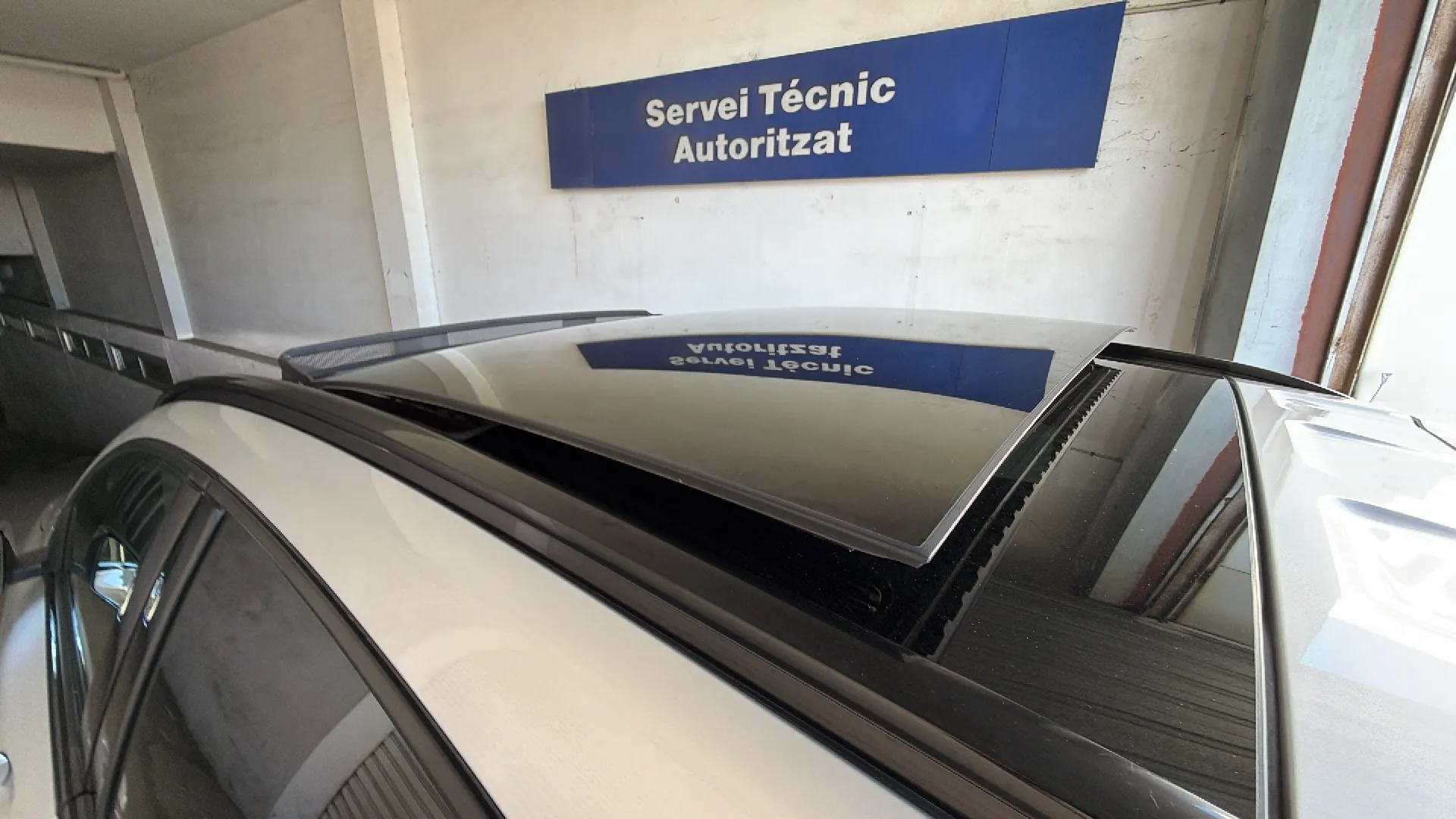 Mercedes-Benz GLA 180 - foto 32