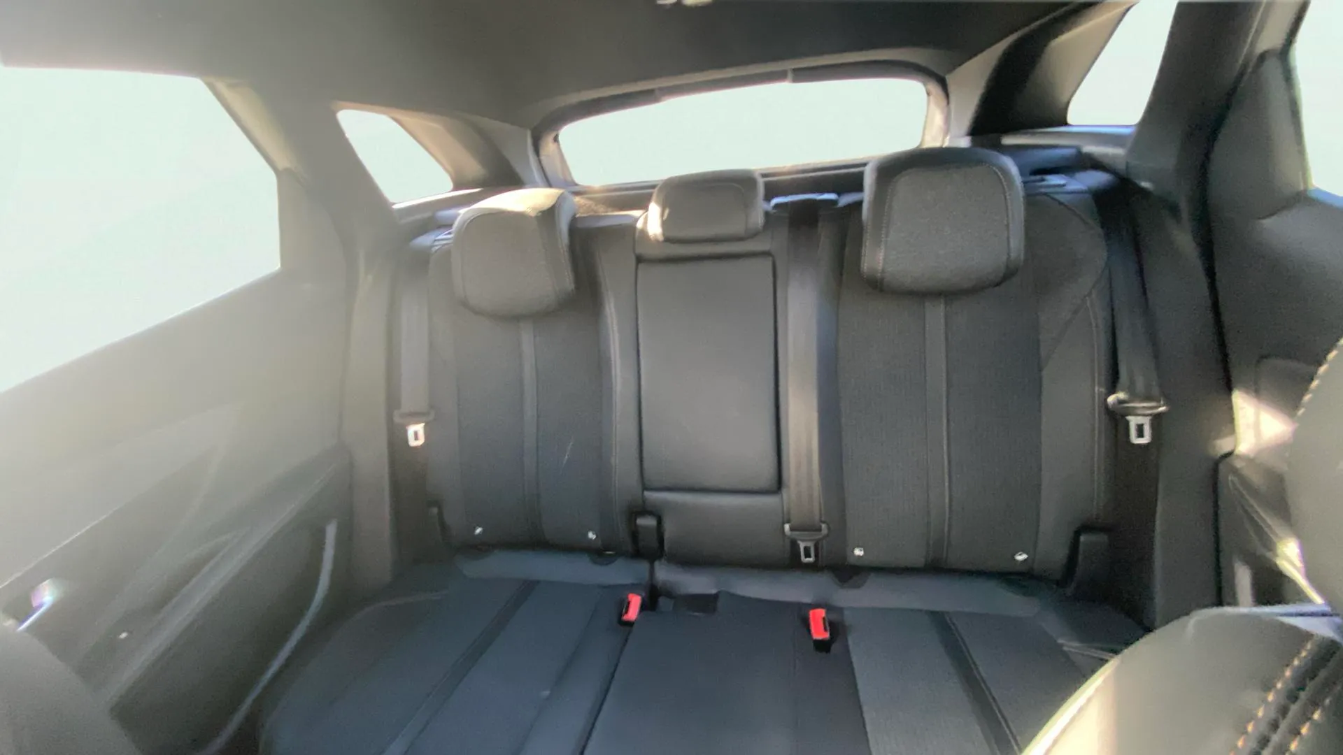 Peugeot 3008 1.2 PureTech Active - foto 22