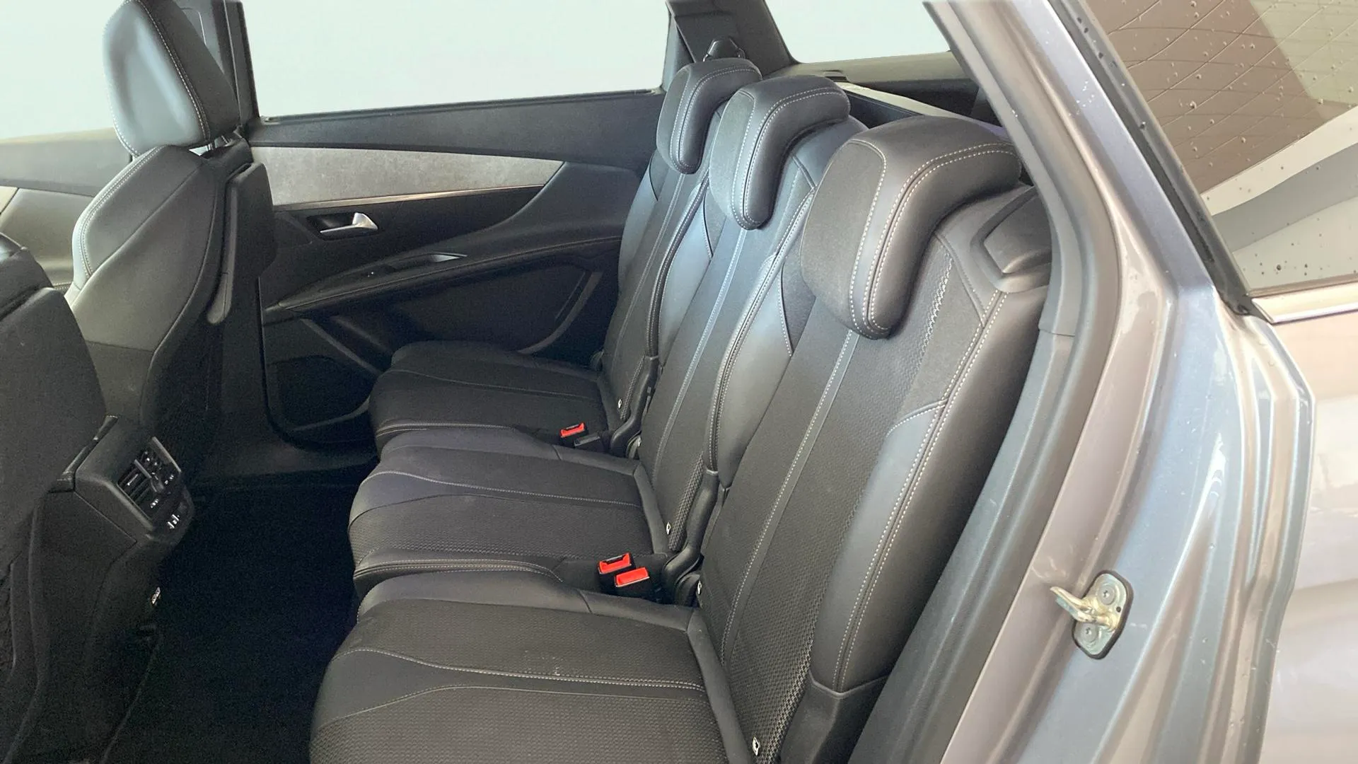 Peugeot 5008 1.5 BlueHDi GT EAT8 - foto 12