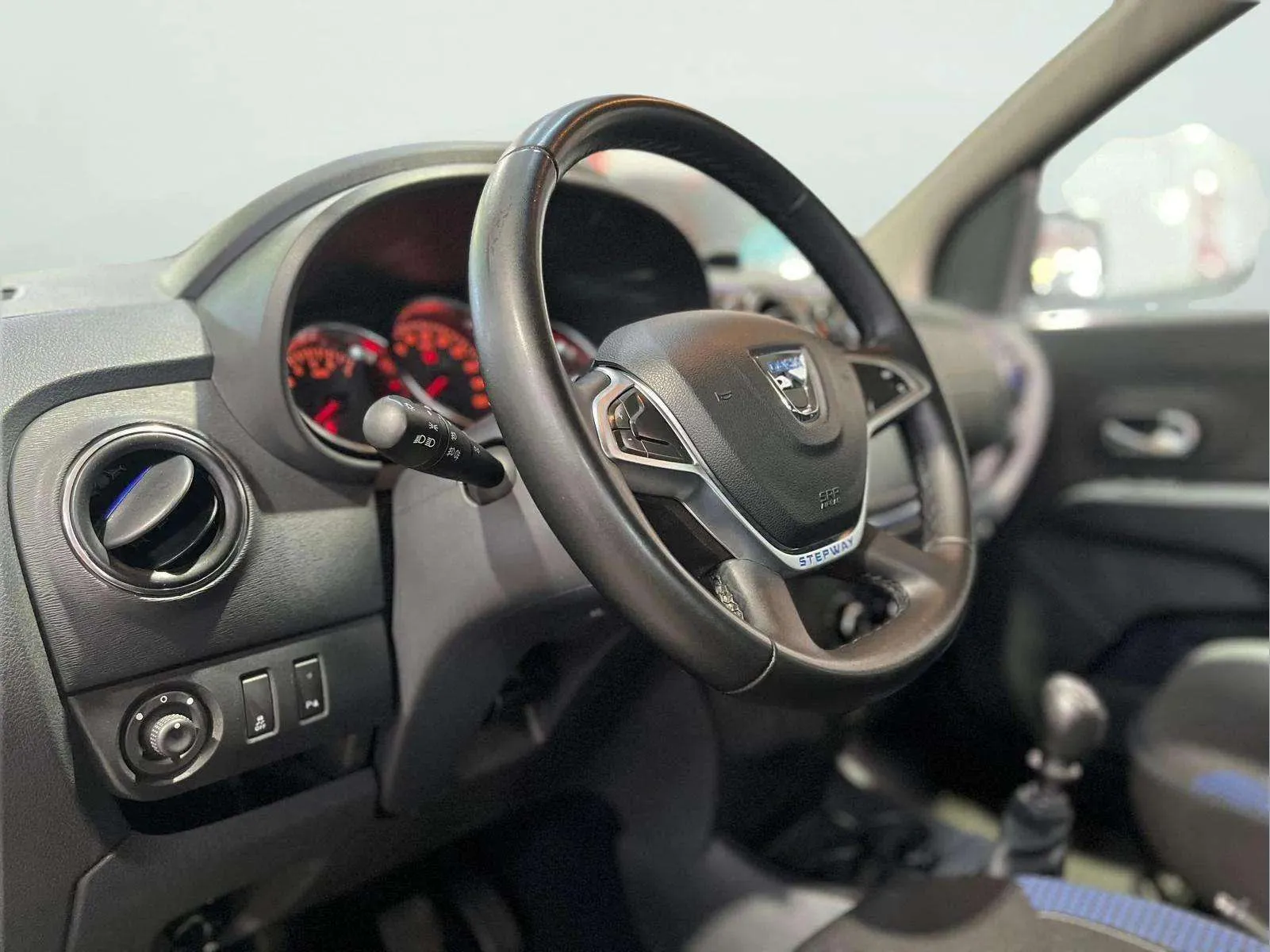 Dacia Lodgy SL Aniversario Blue dCi 7Pl - foto 10