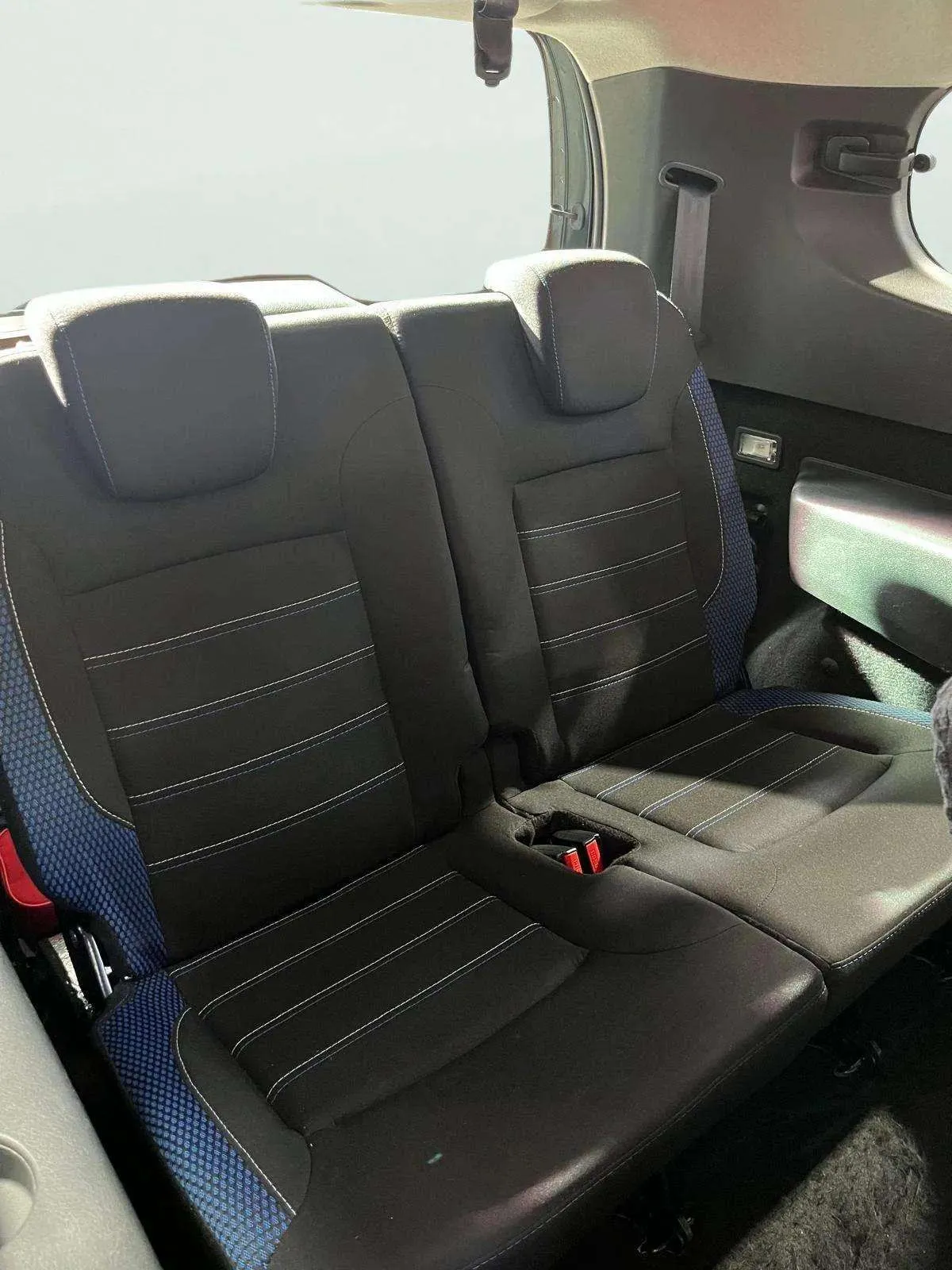 Dacia Lodgy SL Aniversario Blue dCi 7Pl - foto 24