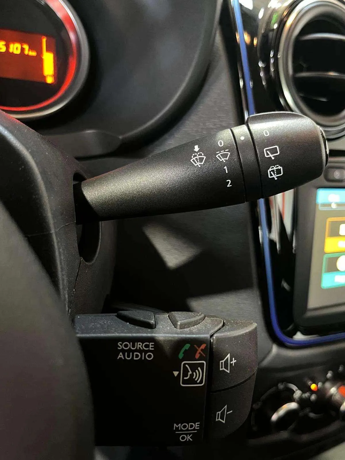 Dacia Lodgy SL Aniversario Blue dCi 7Pl - foto 16