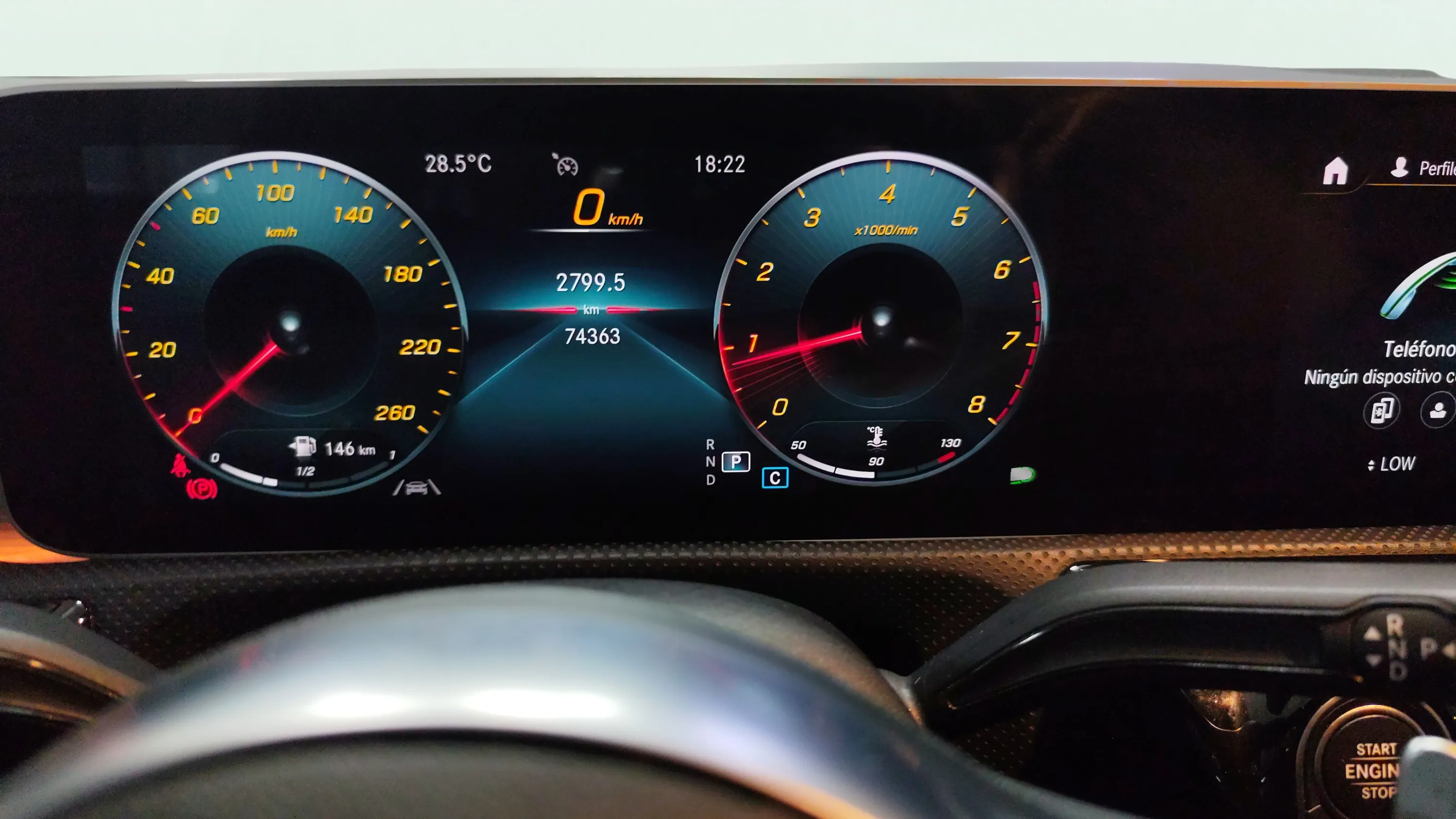 Mercedes-Benz CLA 180 - foto 9