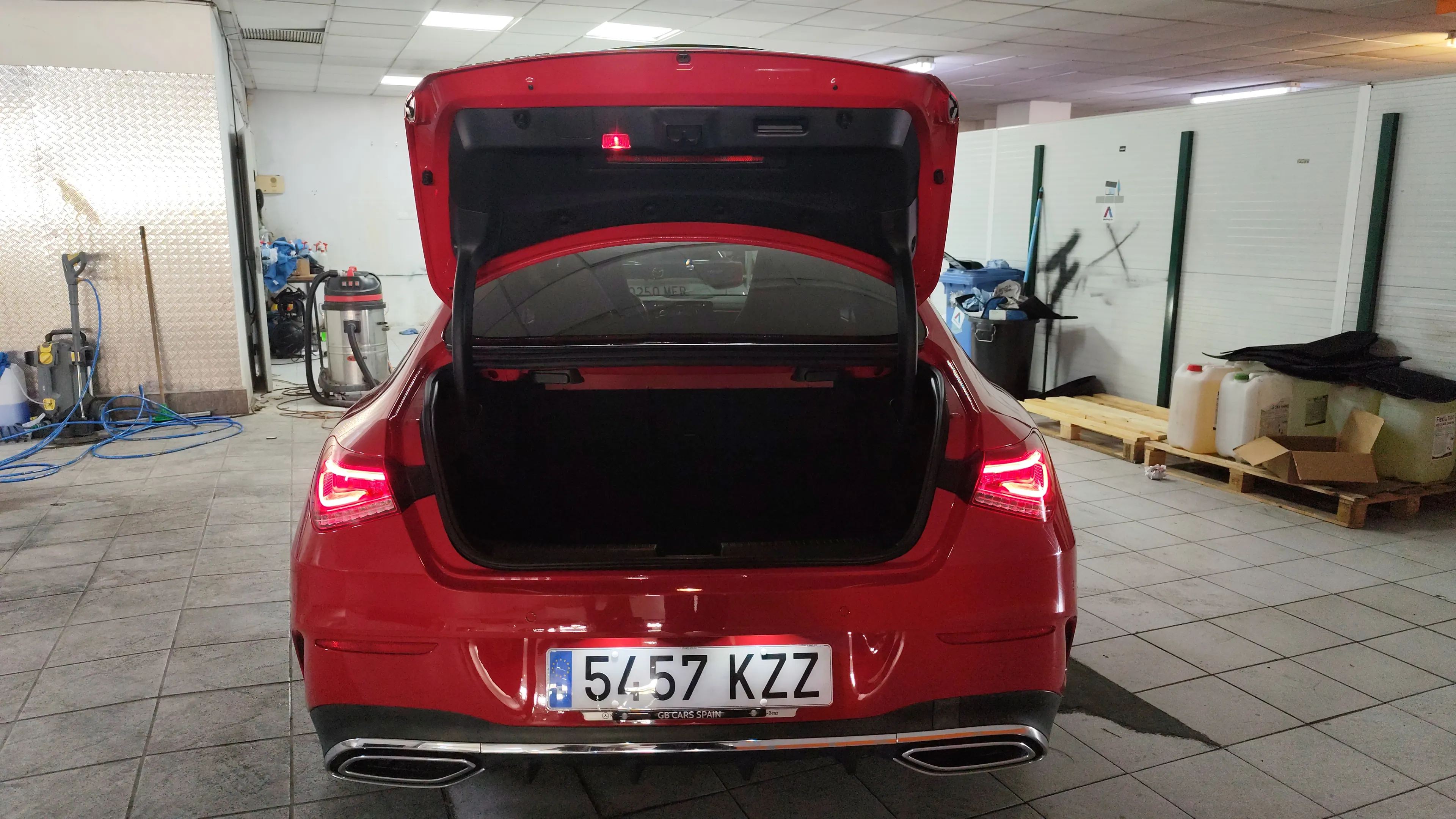 Mercedes-Benz CLA 180 - foto 24