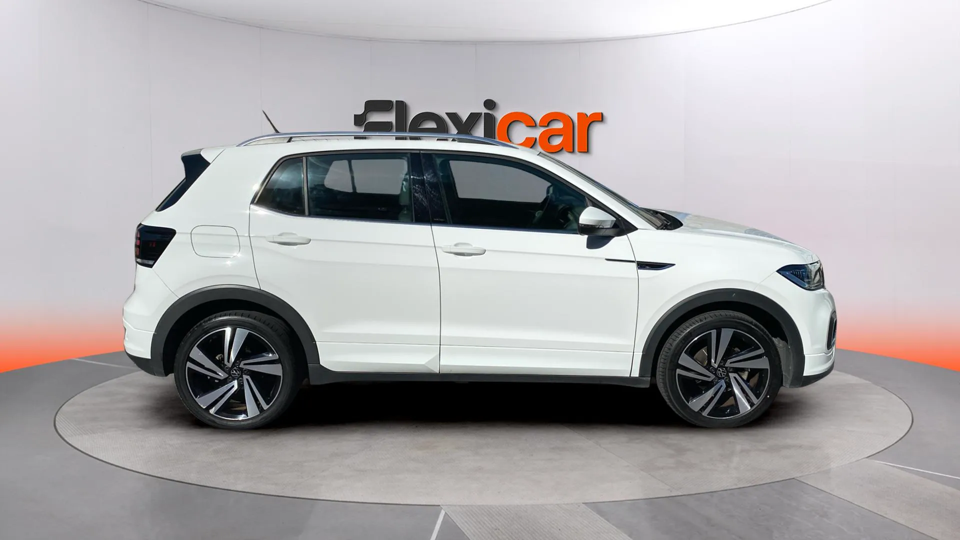 Volkswagen T-Cross Sport 1.0 TSI - foto 2