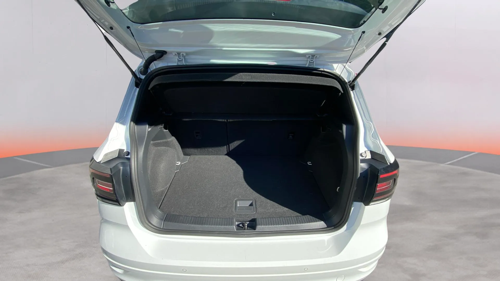 Volkswagen T-Cross Sport 1.0 TSI - foto 9
