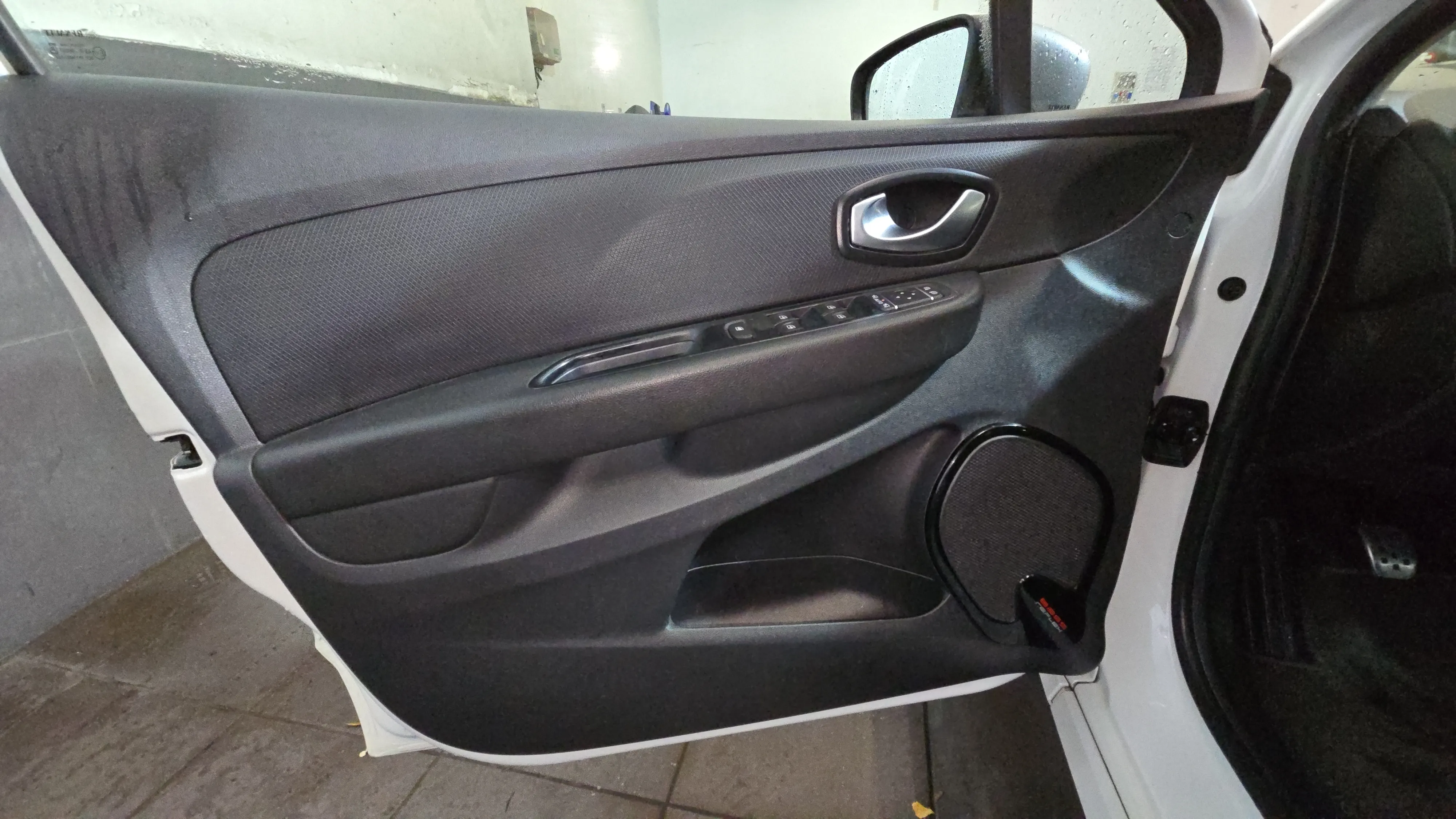 Renault Clio Intens TCe - foto 16