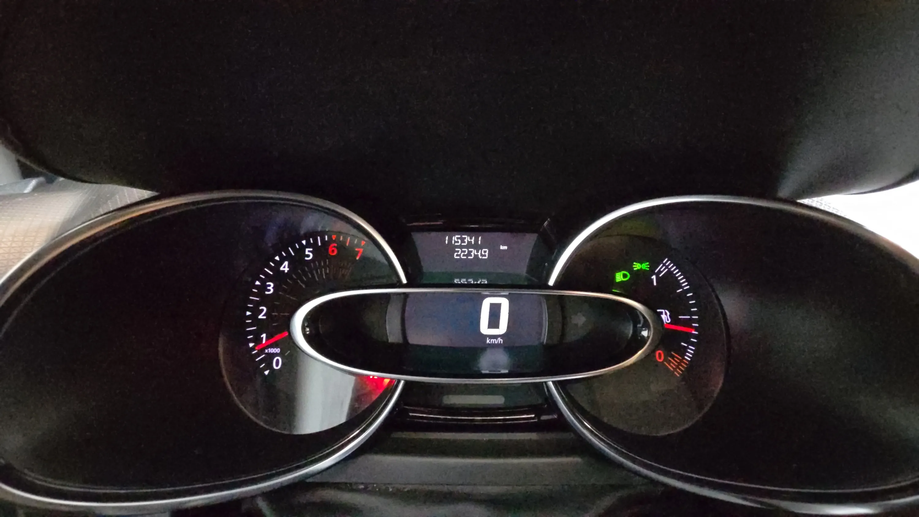 Renault Clio Intens TCe - foto 12