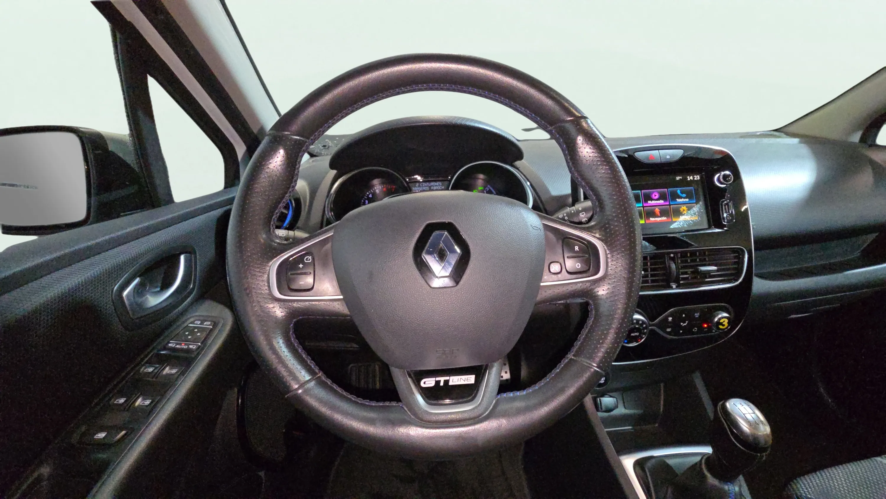 Renault Clio Intens TCe - foto 11