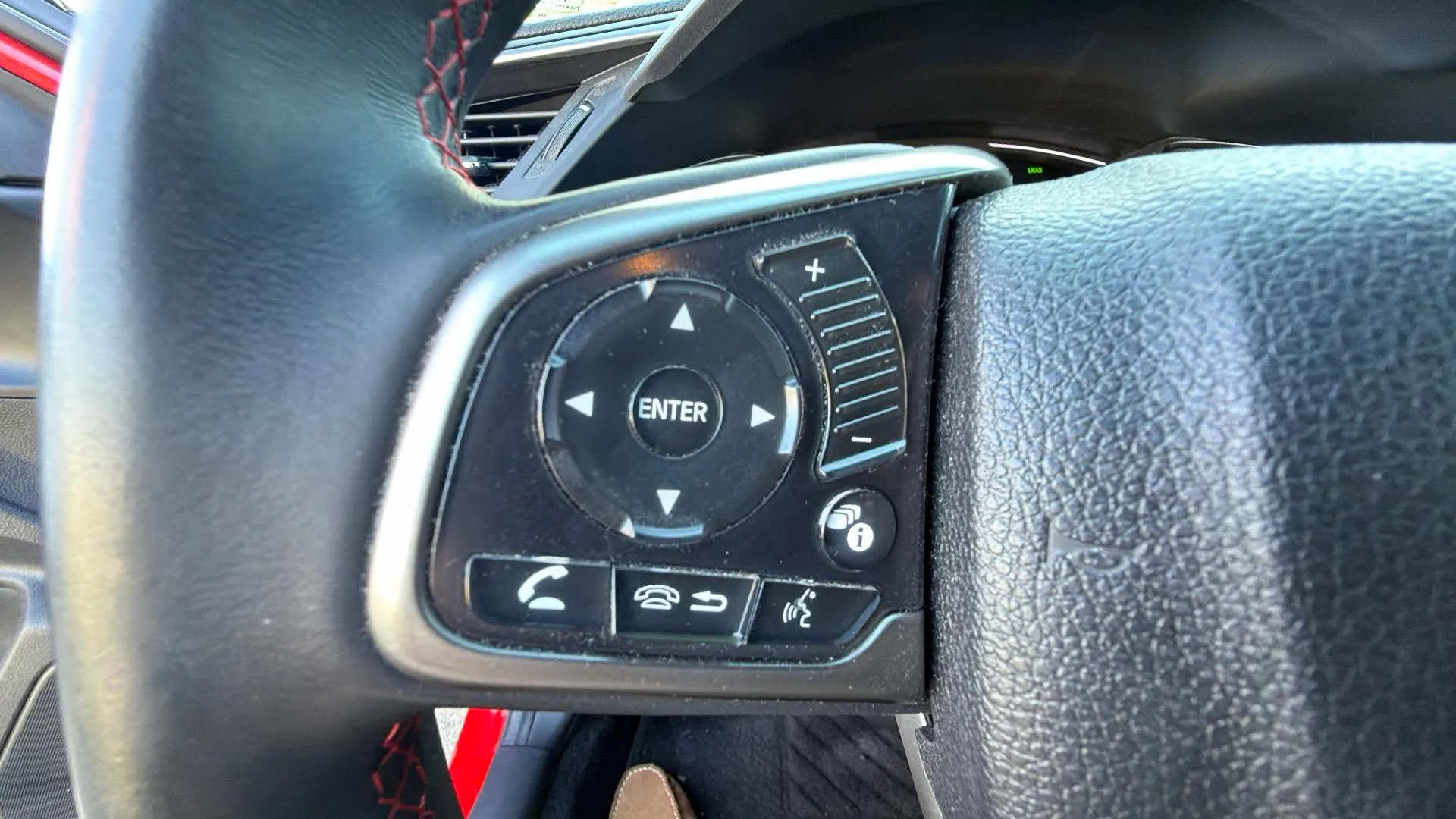 Honda Civic 1.0 I-VTEC Turbo Executive - foto 21