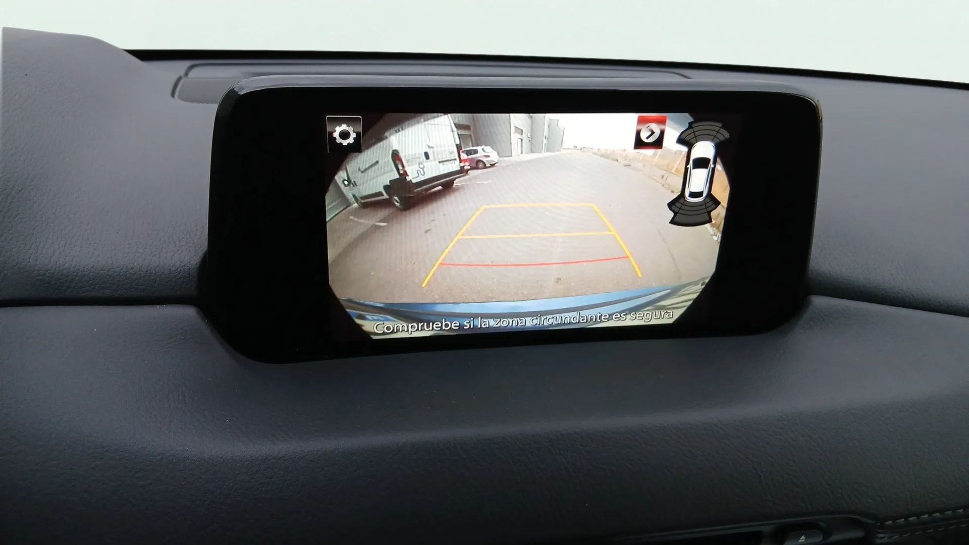 Mazda CX-5 2.2 D 4WD Evolution Design Nav - foto 17