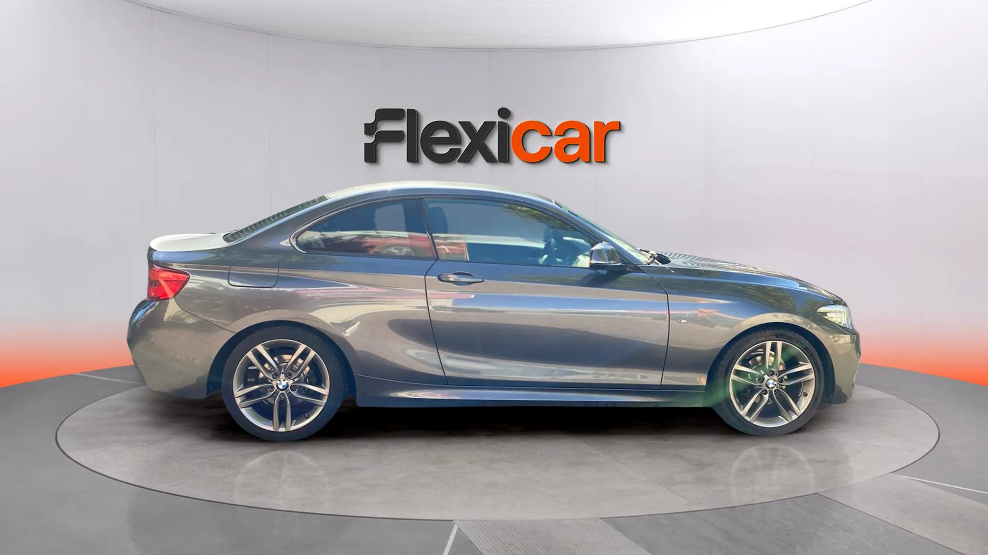 BMW Serie 2 218d - foto 7
