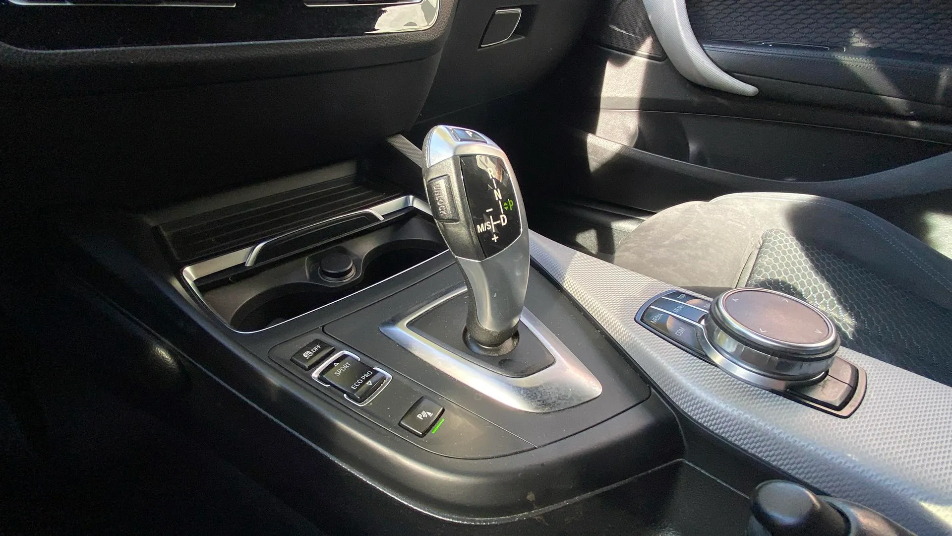 BMW Serie 2 218d - foto 20