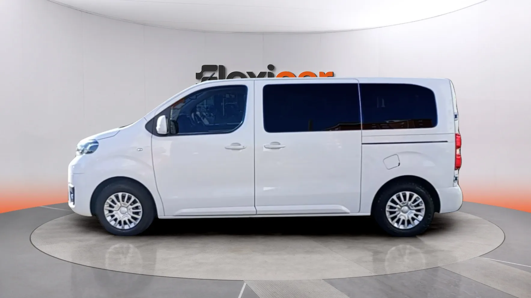 Toyota Proace Verso Shuttle L1 2.0D VX - foto 4