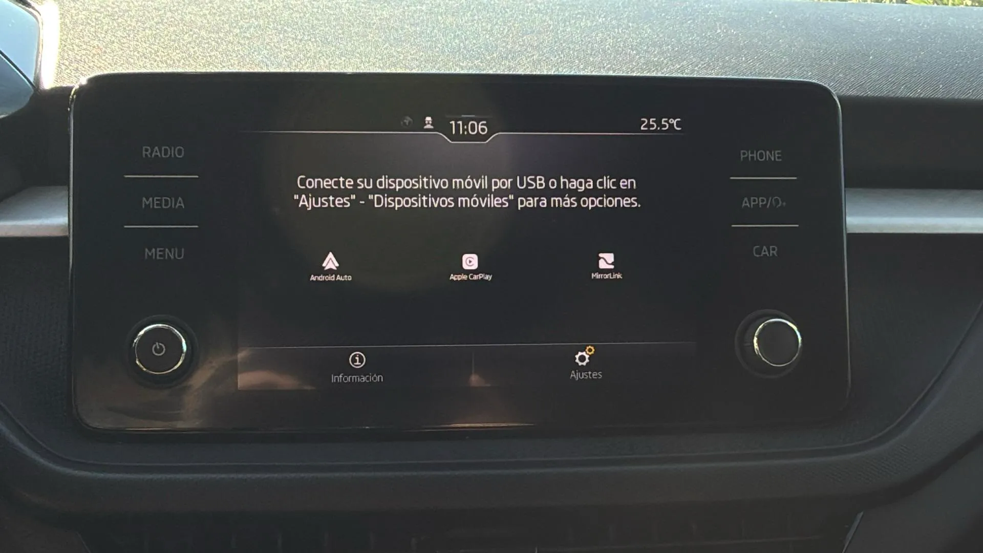 Škoda Fabia 1.0 MPI Active - foto 15