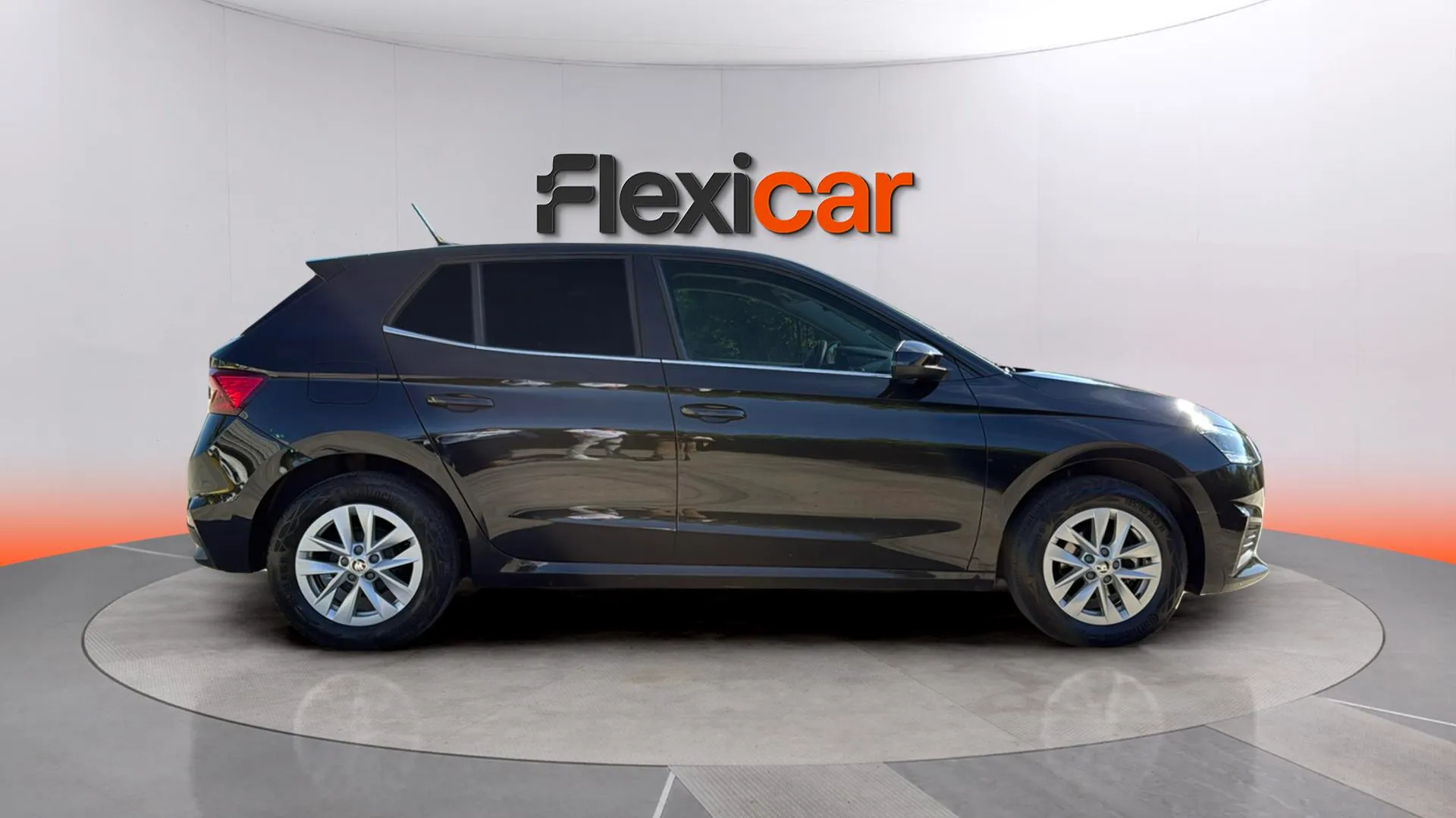 Škoda Fabia 1.0 MPI Active - foto 8