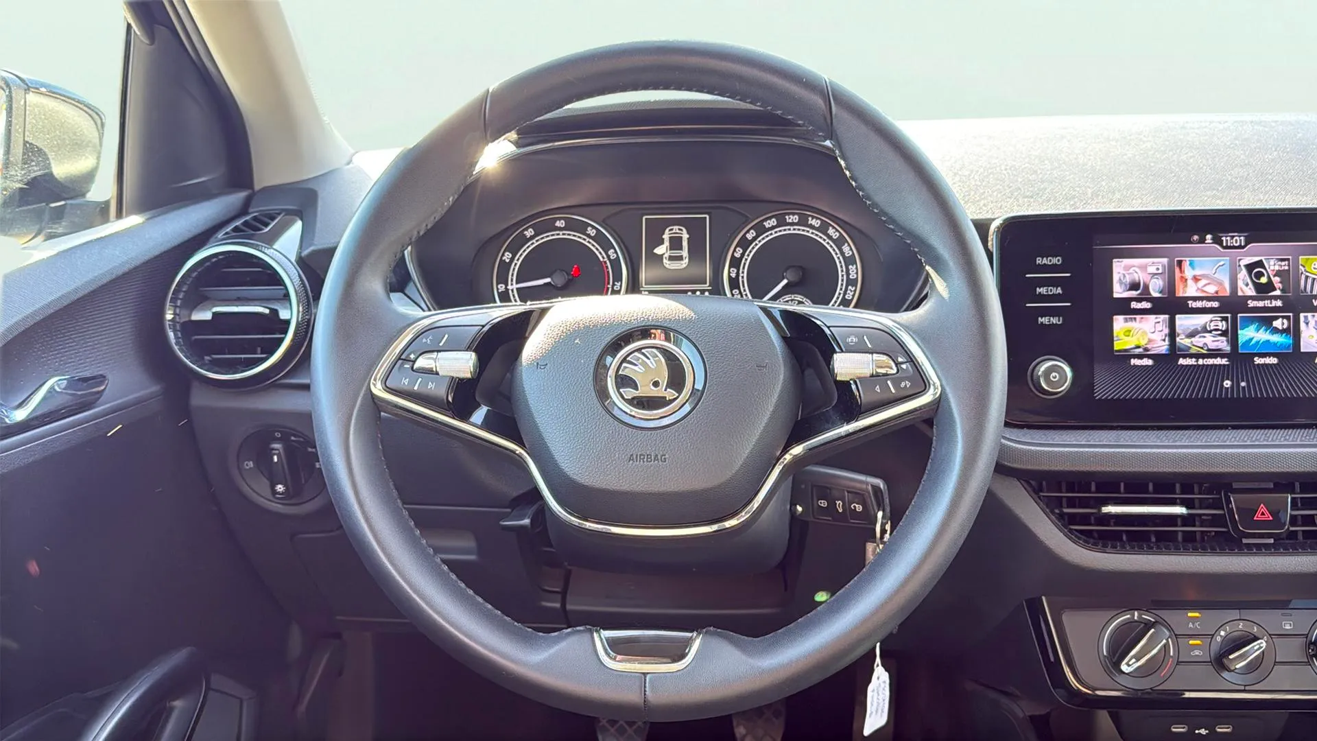 Škoda Fabia 1.0 MPI Active - foto 11