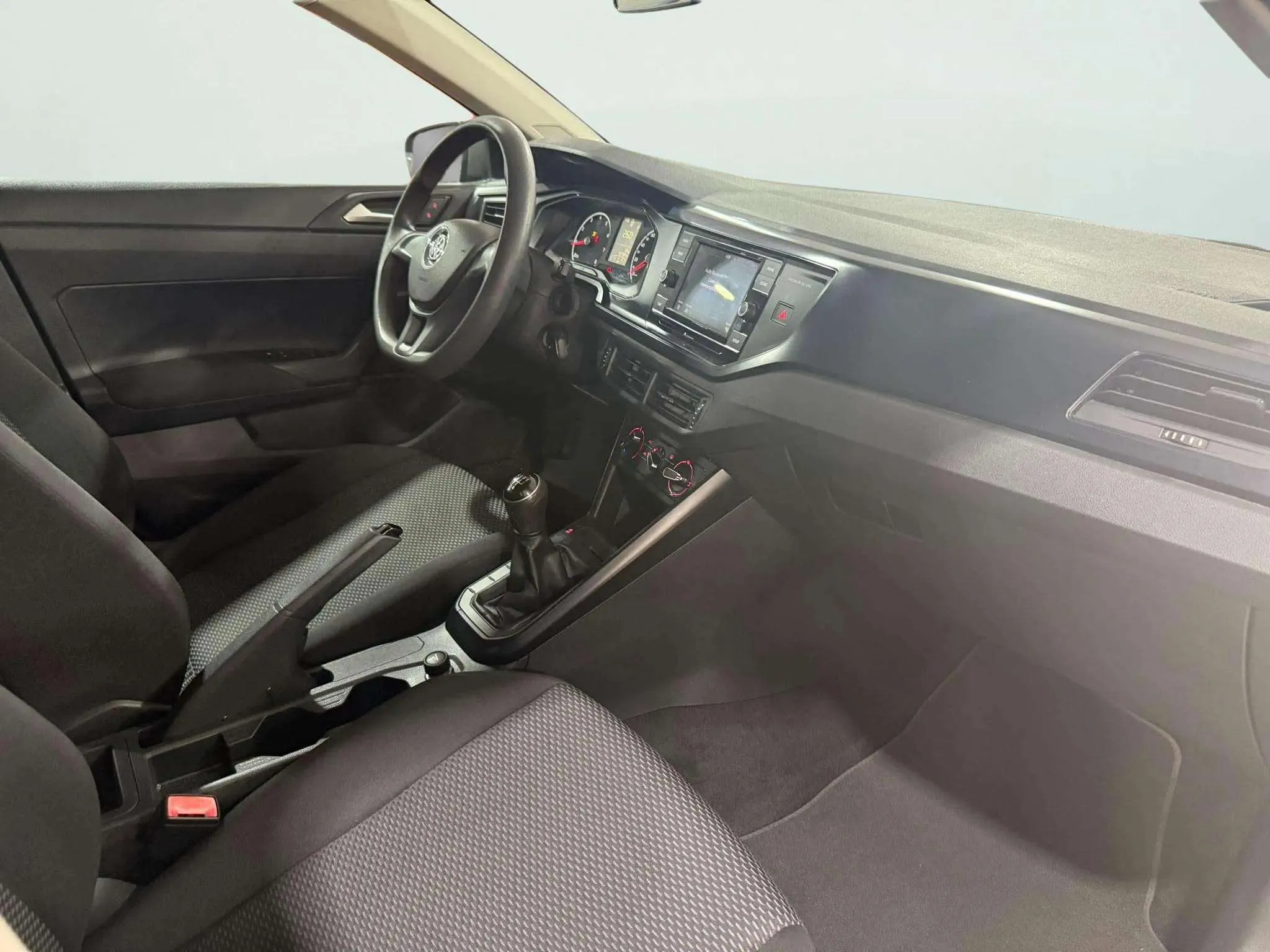 Volkswagen Polo Advance 1.0 - foto 11