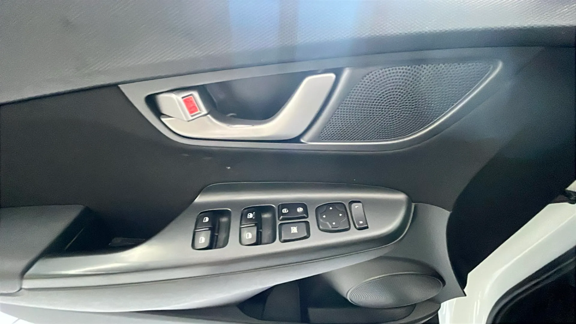 Hyundai Kona 1.0 T-GDi Klass 4x2 - foto 21