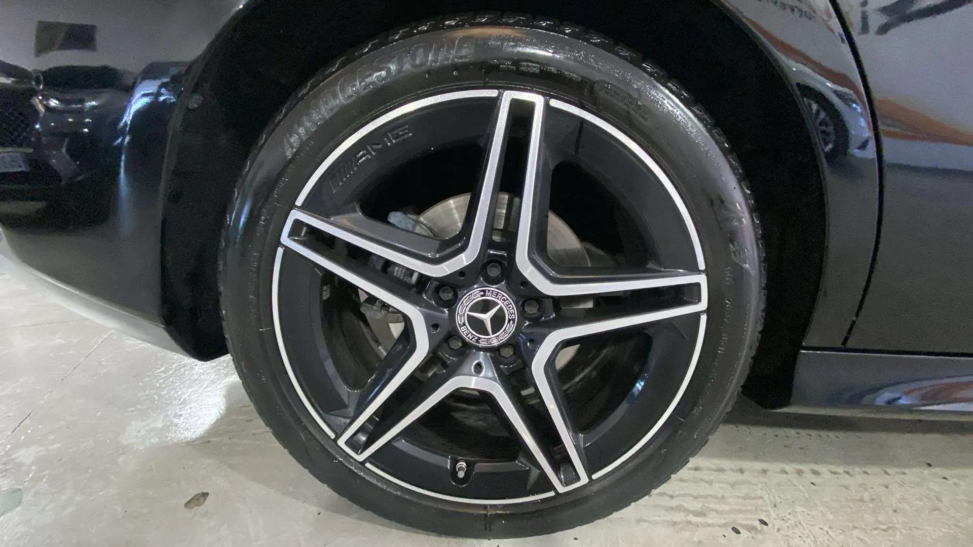 Mercedes-Benz CLA 200 D DCT Shooting Brake - foto 22