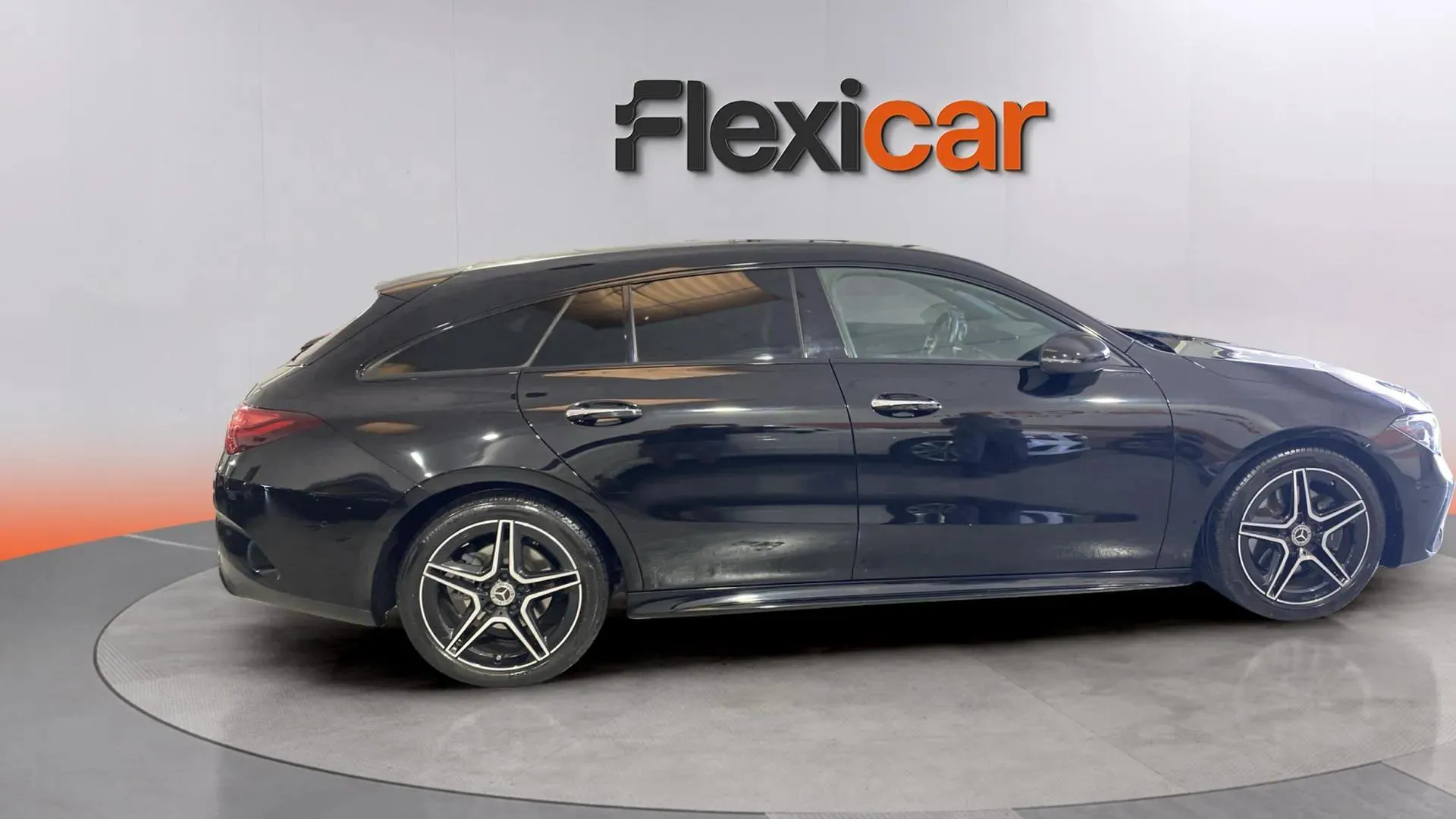 Mercedes-Benz CLA 200 D DCT Shooting Brake - foto 5