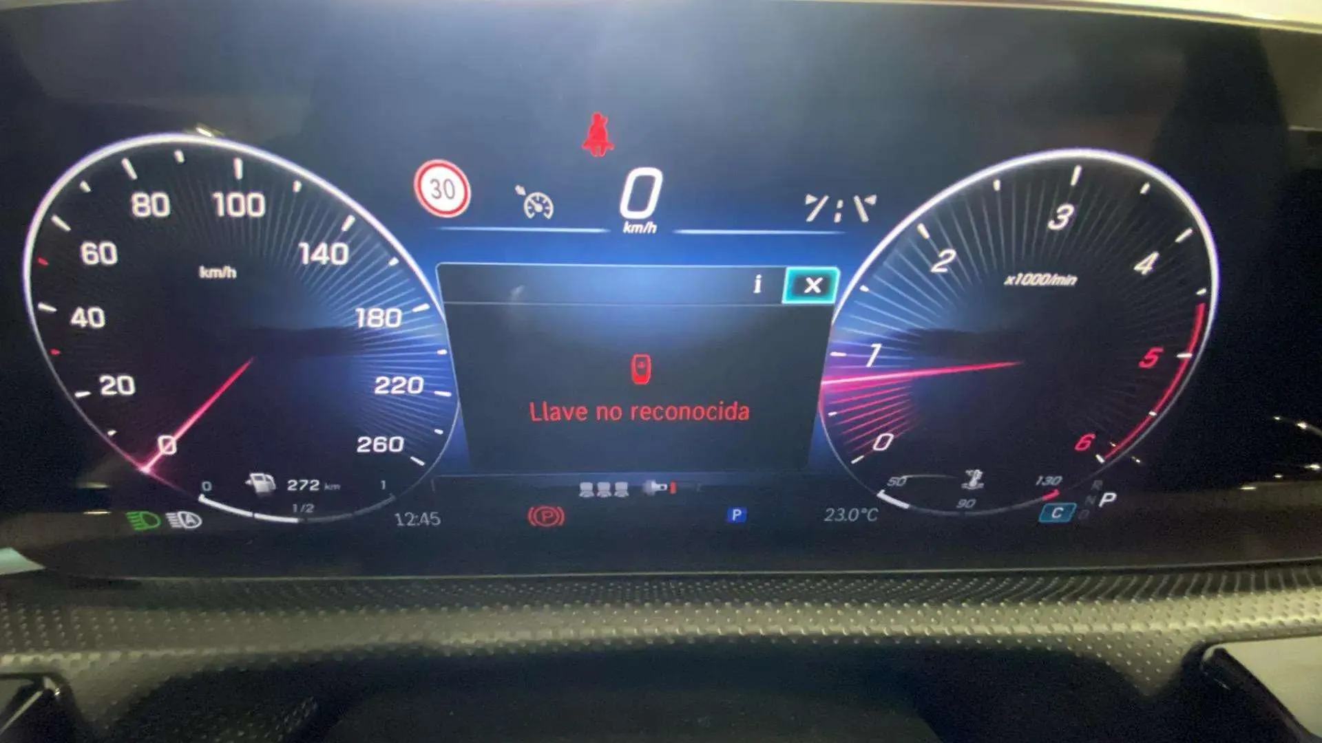 Mercedes-Benz CLA 200 D DCT Shooting Brake - foto 10