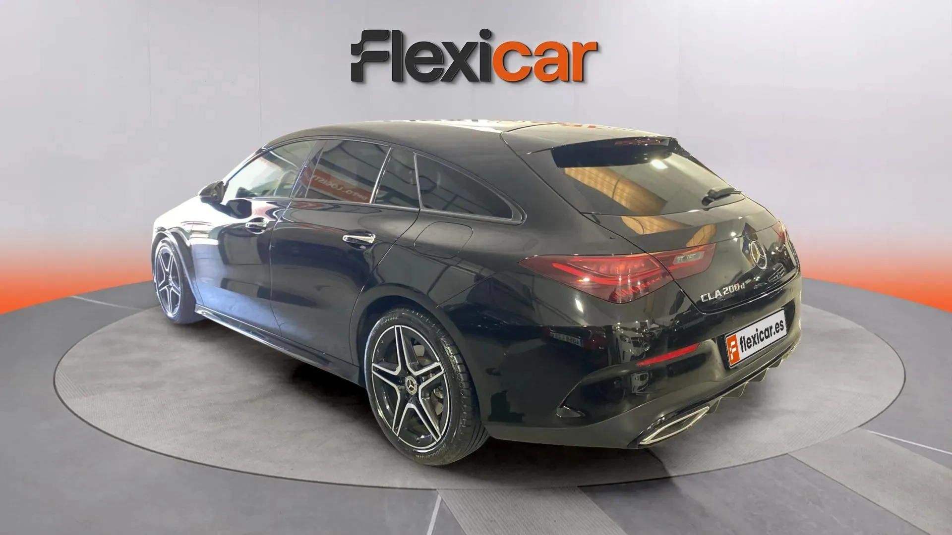 Mercedes-Benz CLA 200 D DCT Shooting Brake - foto 7