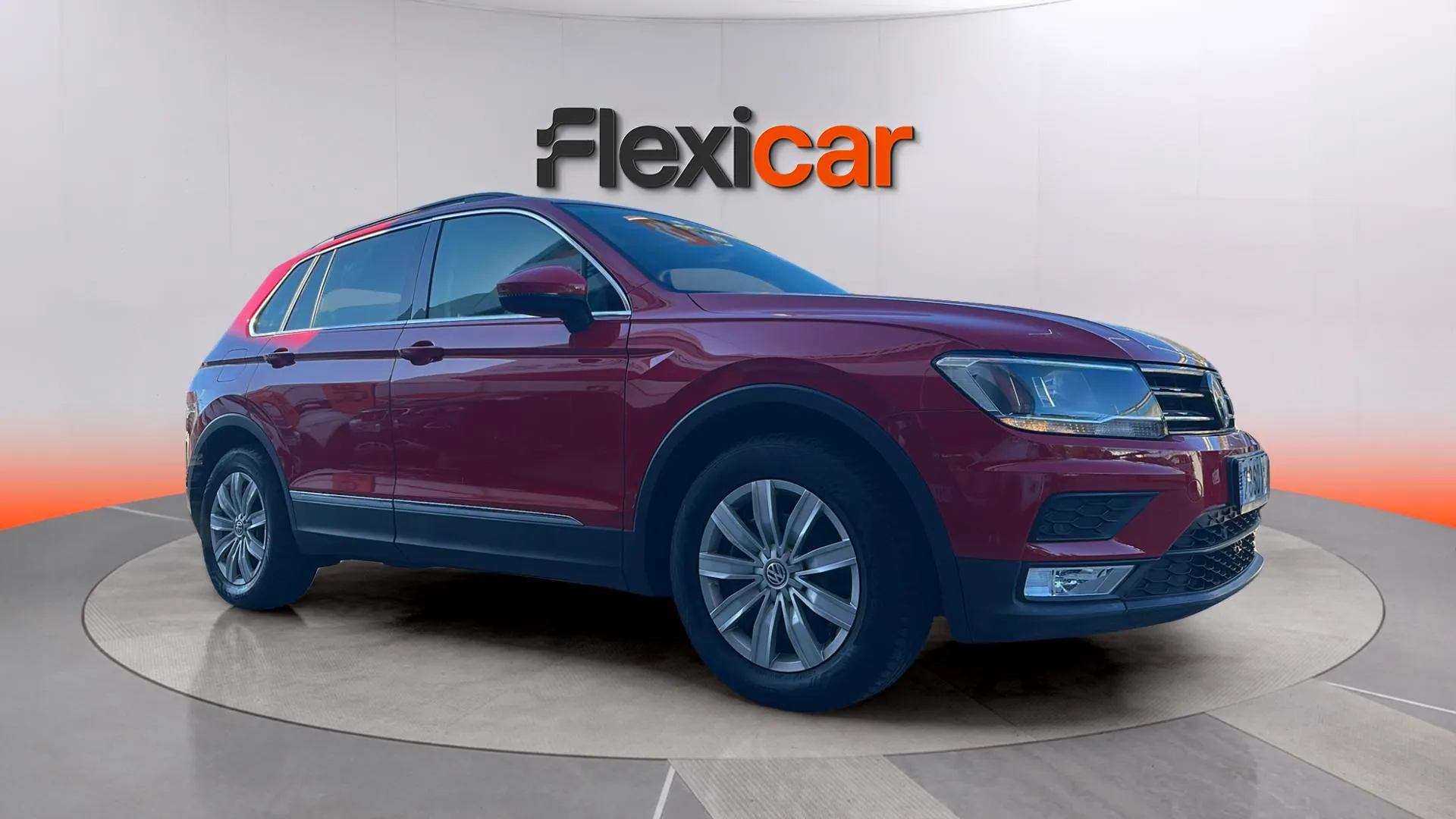Volkswagen Tiguan Advance 2.0 TDI DSG - foto 1