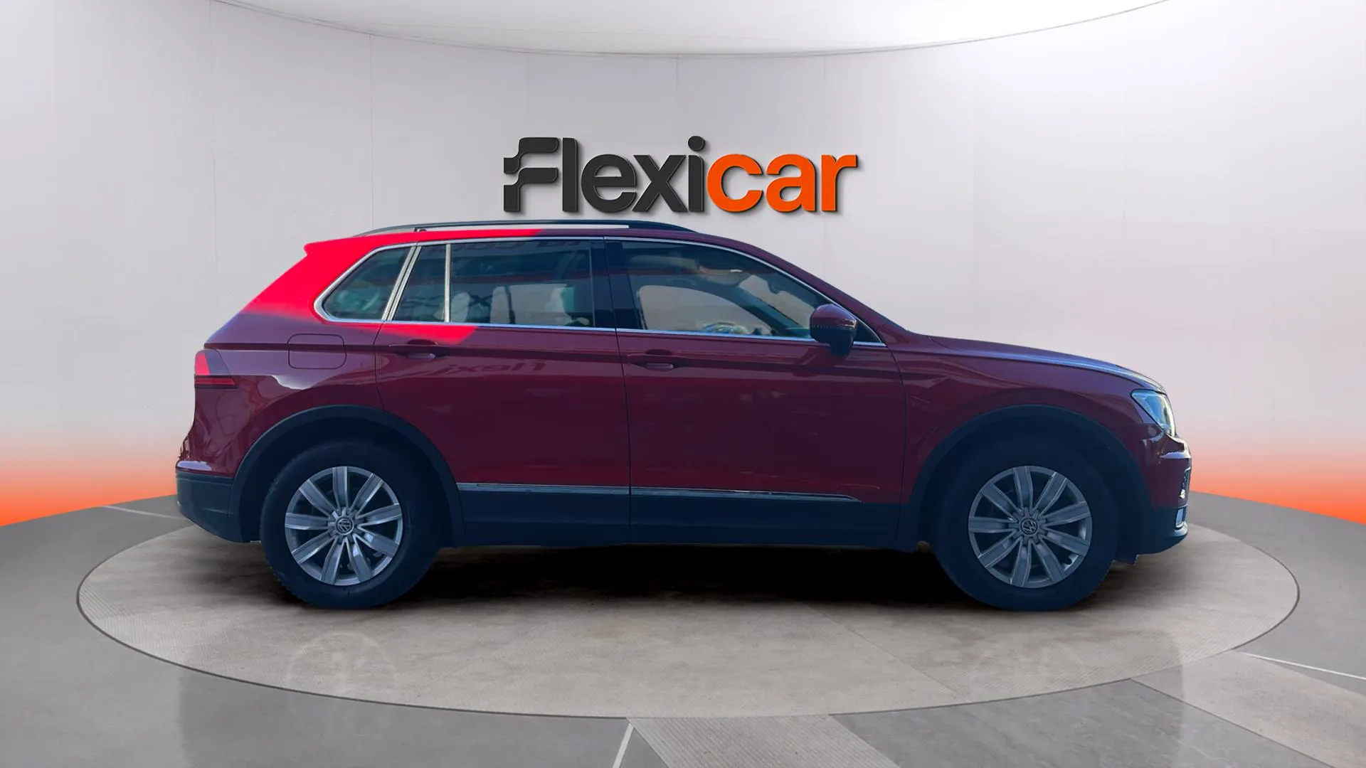 Volkswagen Tiguan Advance 2.0 TDI DSG - foto 8