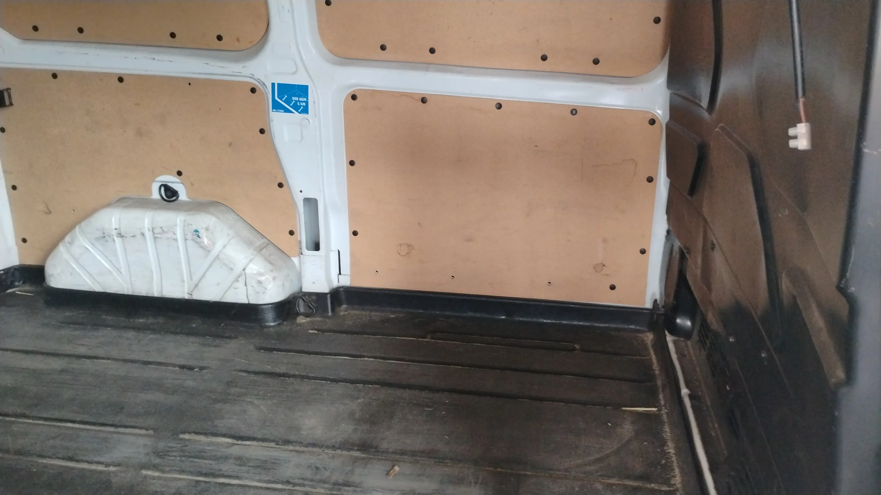 Ford Transit Connect Kombi 1.5 TDCi Ambiente 230 L2 (M1) - foto 11