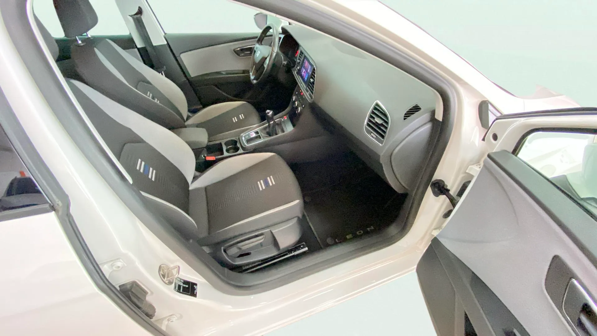 SEAT León 1.5 EcoTSI Style - foto 7
