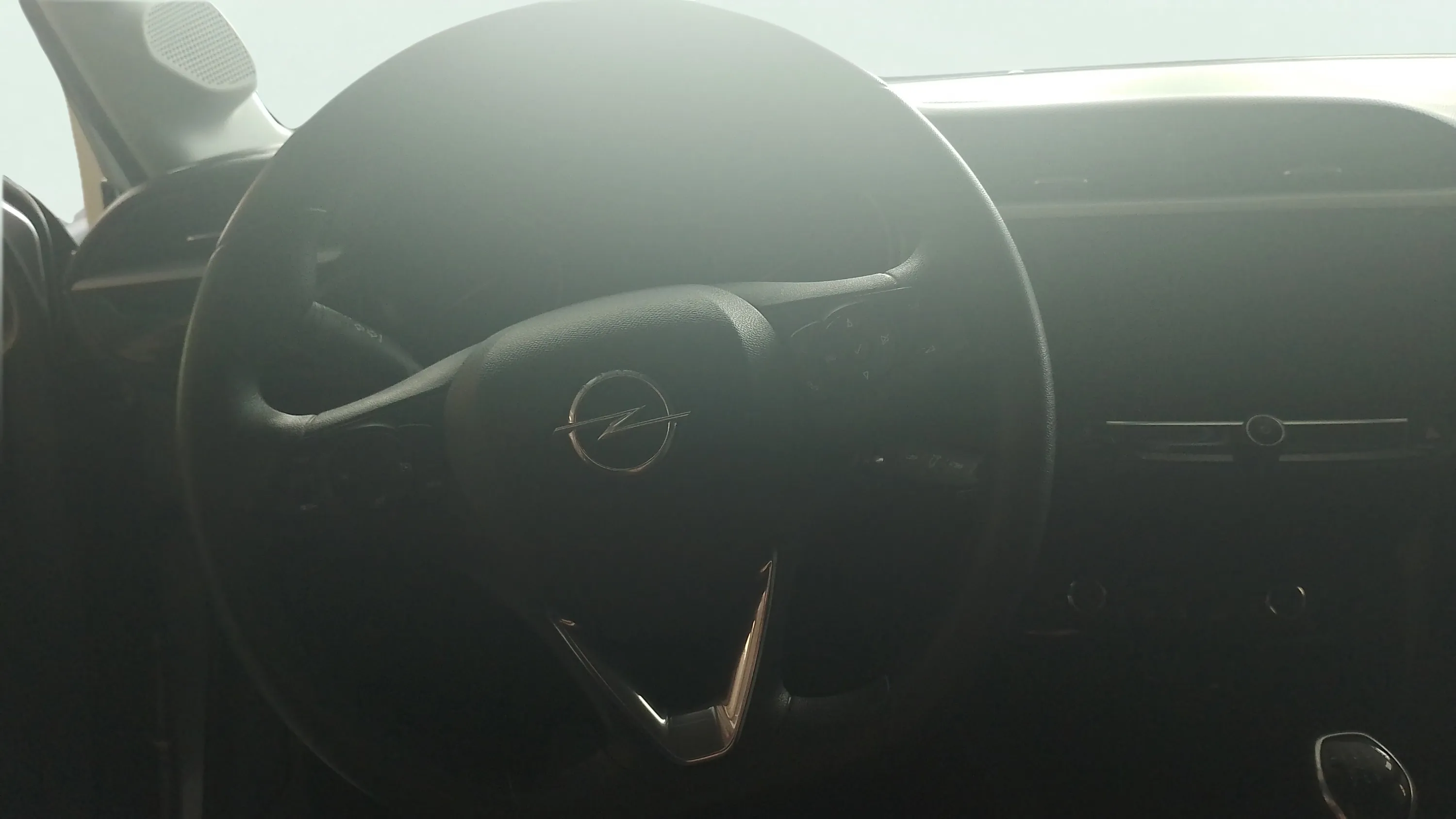 Opel Corsa 1.2T XHL Edition - foto 7