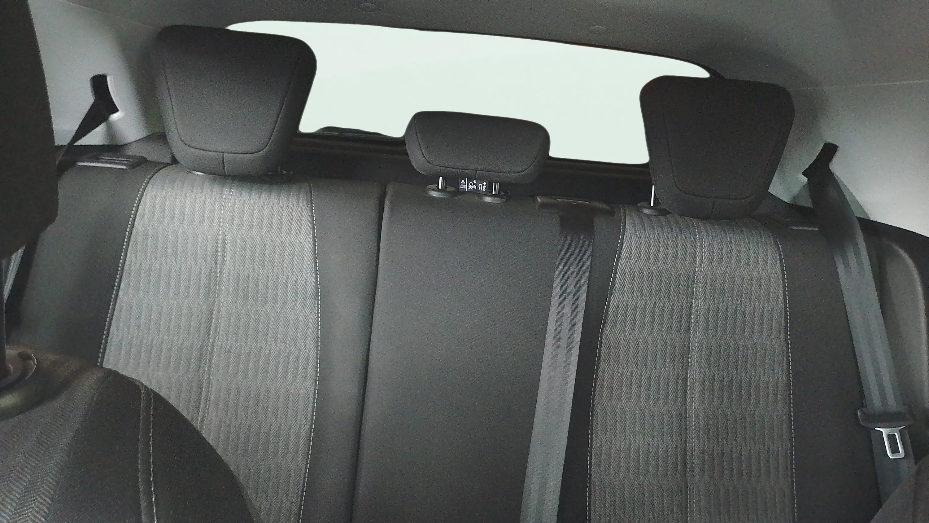 Opel Corsa 1.2T XHL Edition - foto 11